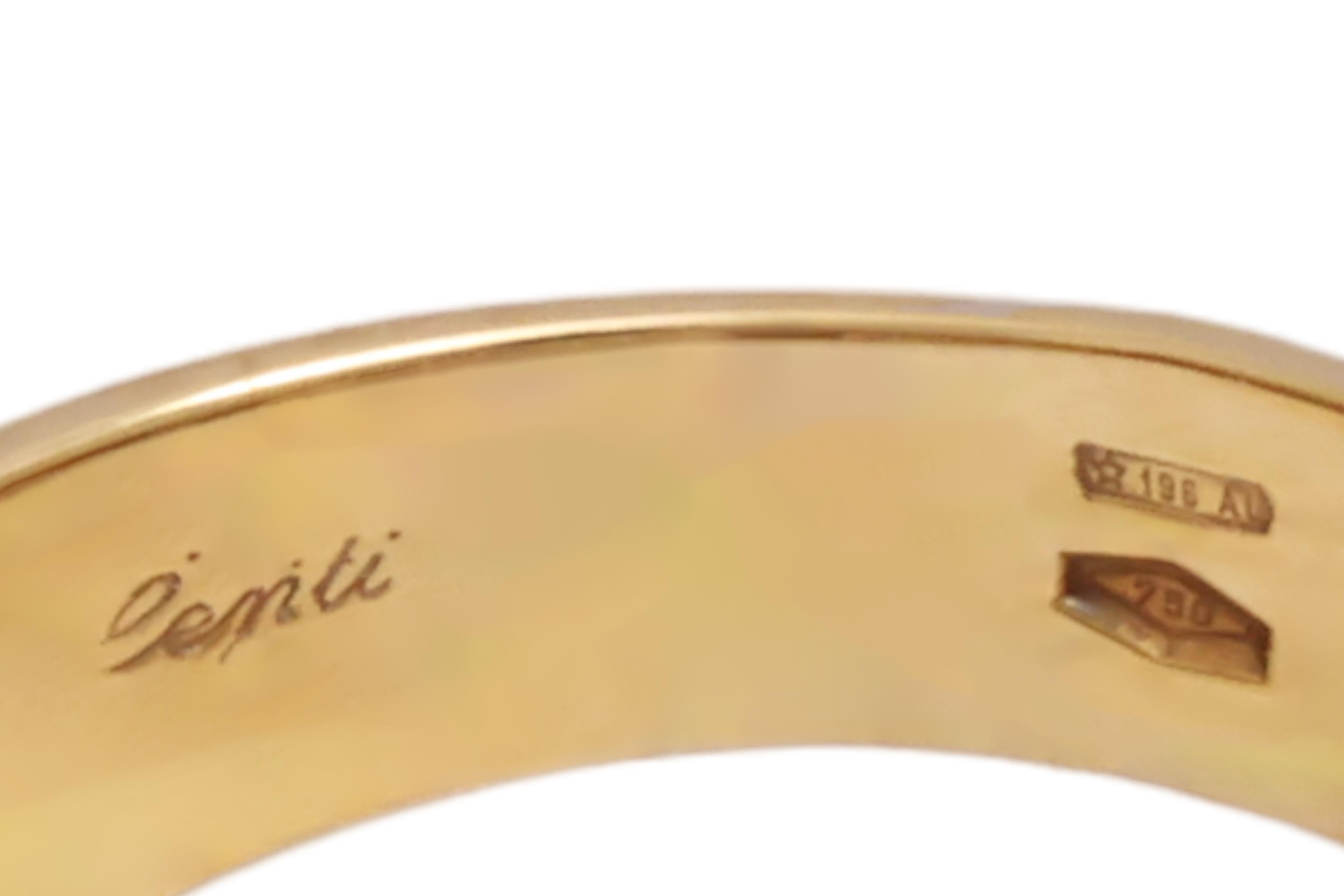 18 Kt White & Yellow Gold Diamond Ring For Sale 7