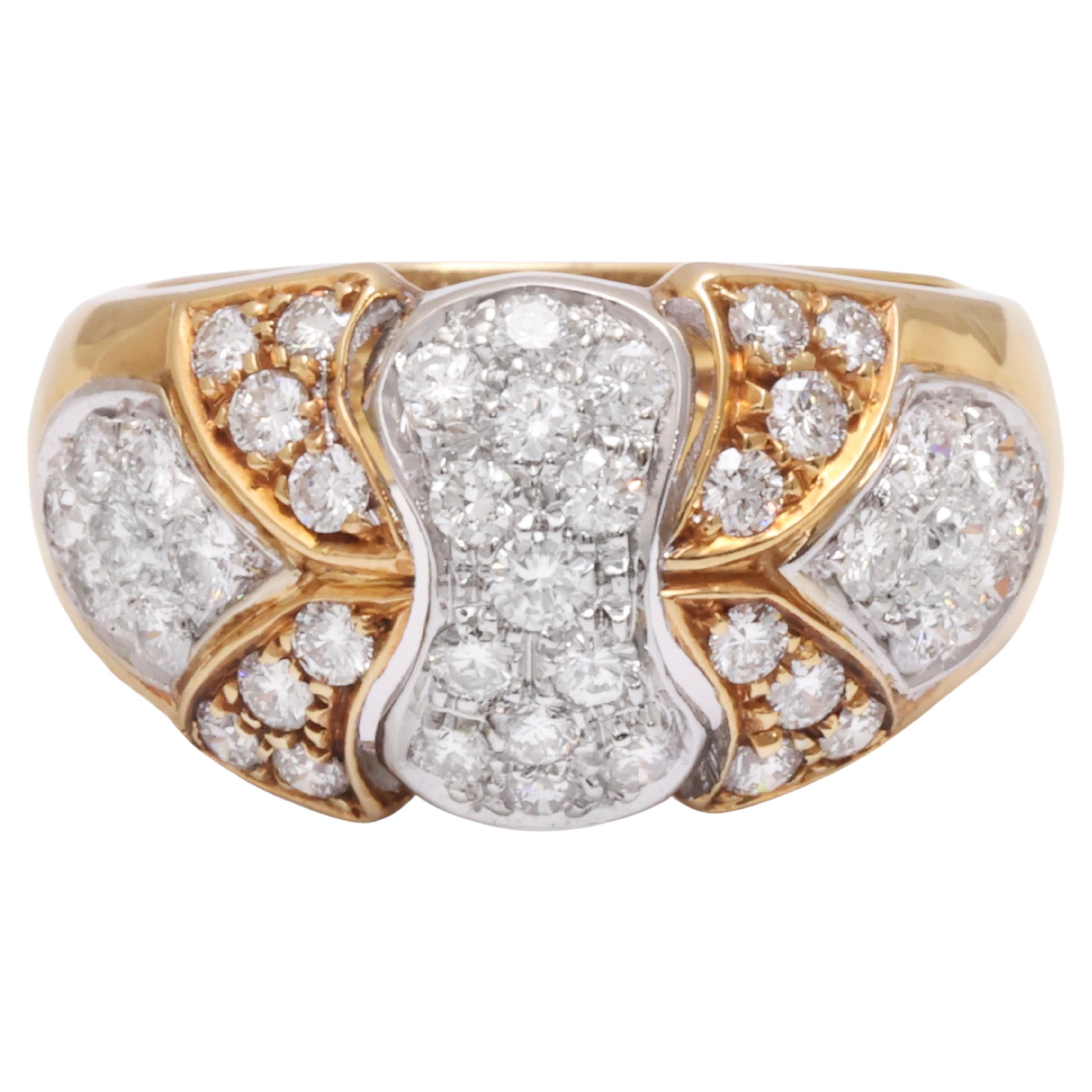 18 Kt White & Yellow Gold Diamond Ring For Sale