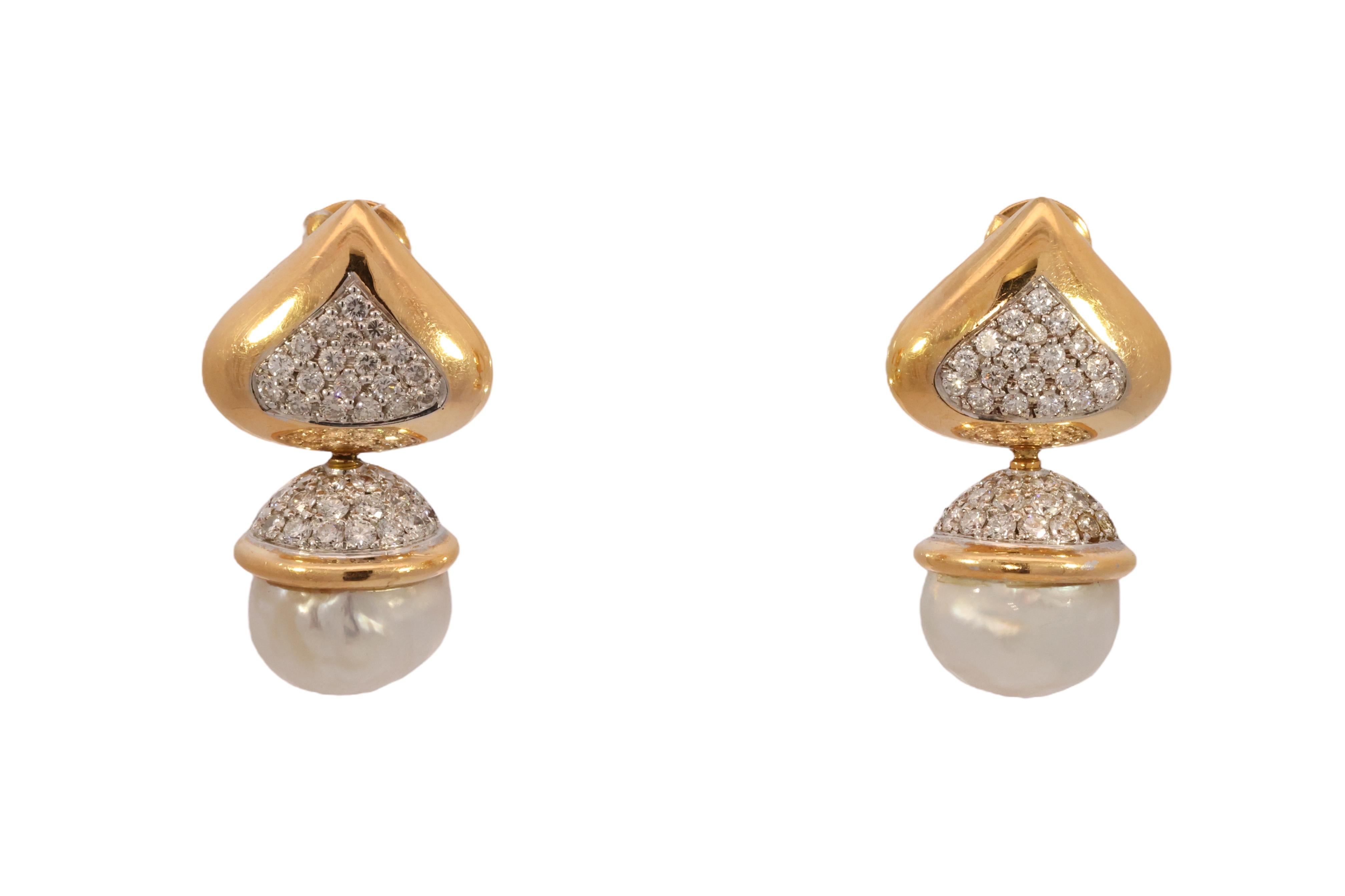 18 kt. Yellow and White Gold Earrings With Big Pearls and 2.4 ct. Diamonds  For Sale 1