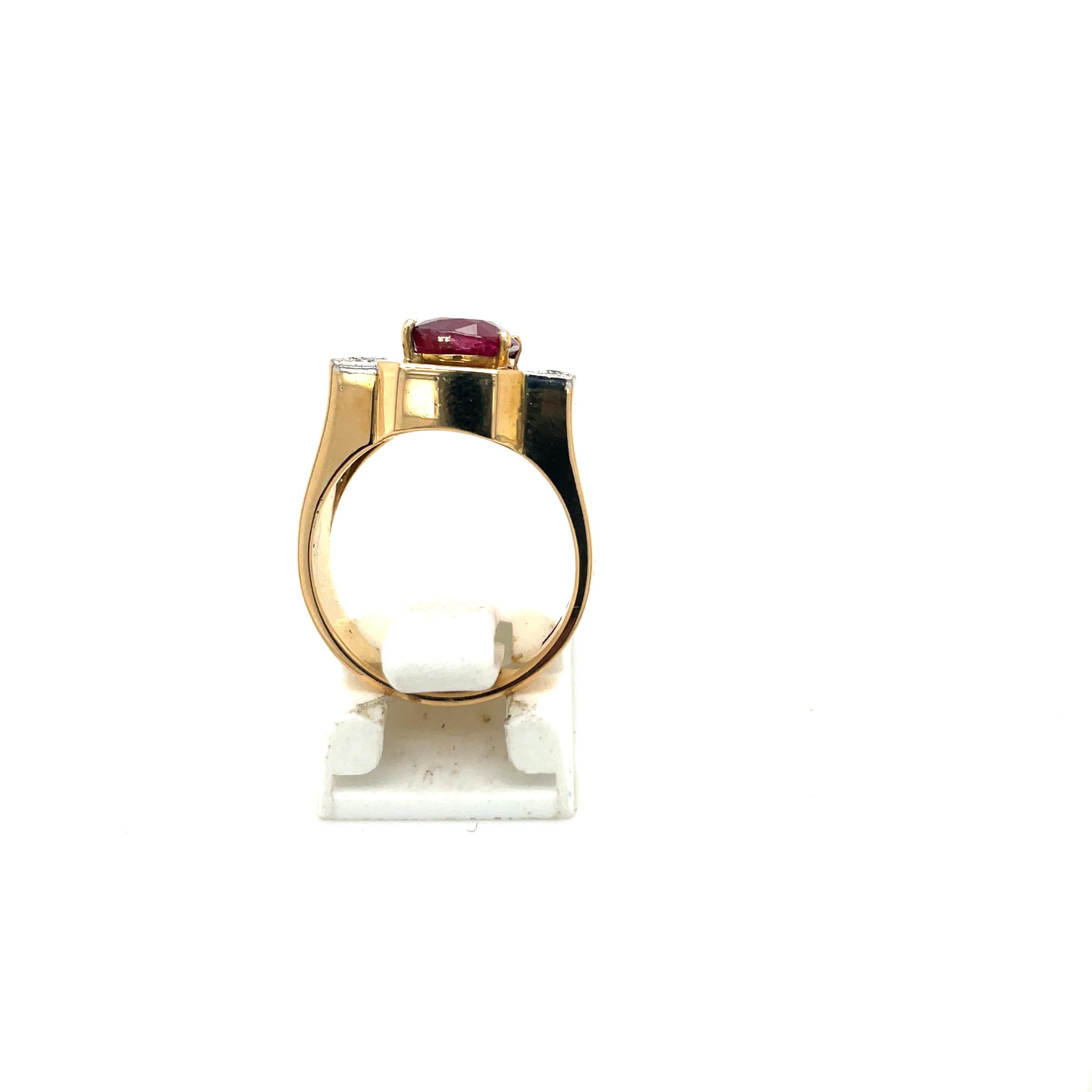 18 KT Yellow Gold 2.35 Ct Ruby 0.15Ct Diamond Ring For Sale 2