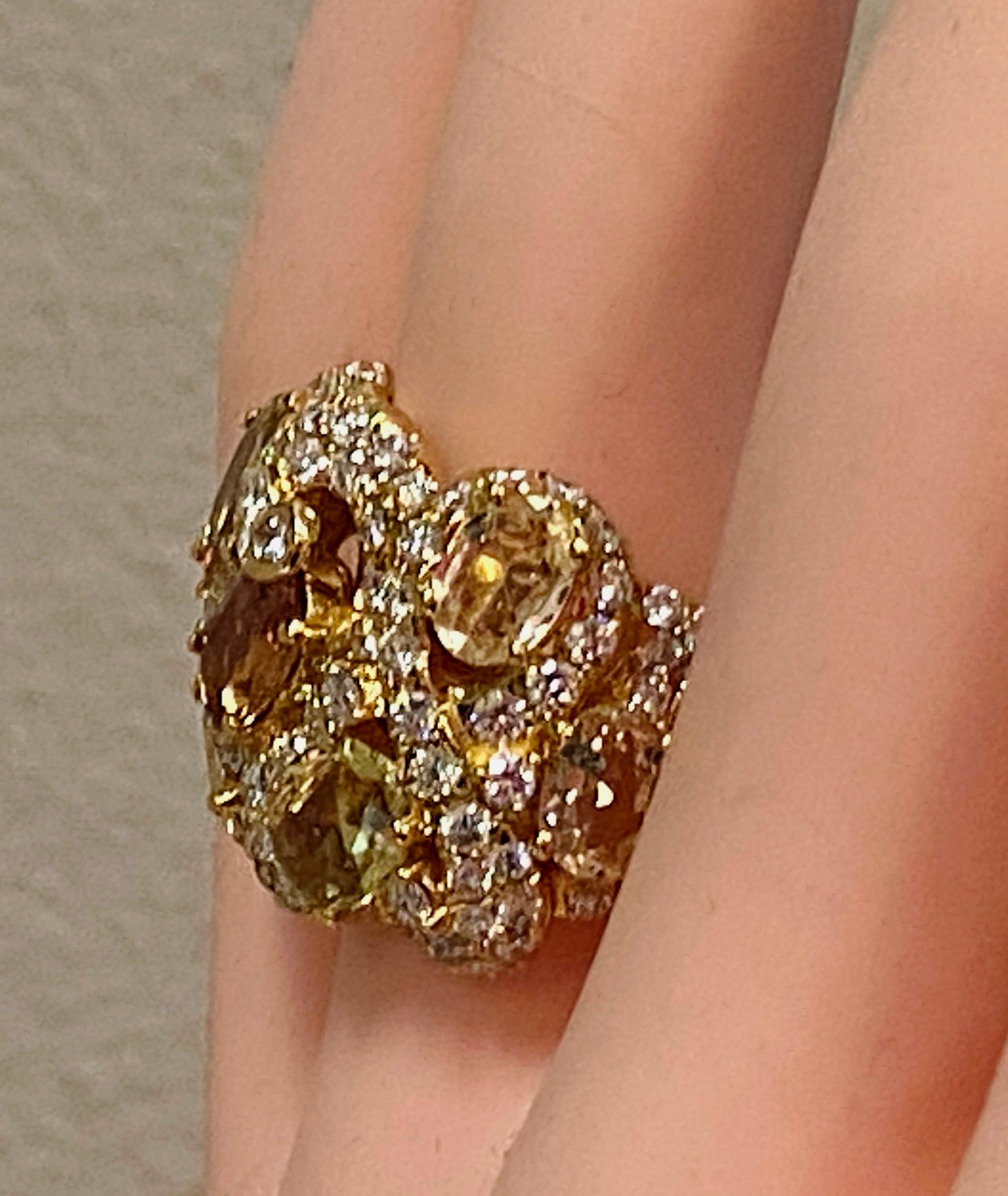 18 KT Yellow Gold 7-Stone Yellow/Orange Sapphire & Diamond Ring For Sale 5