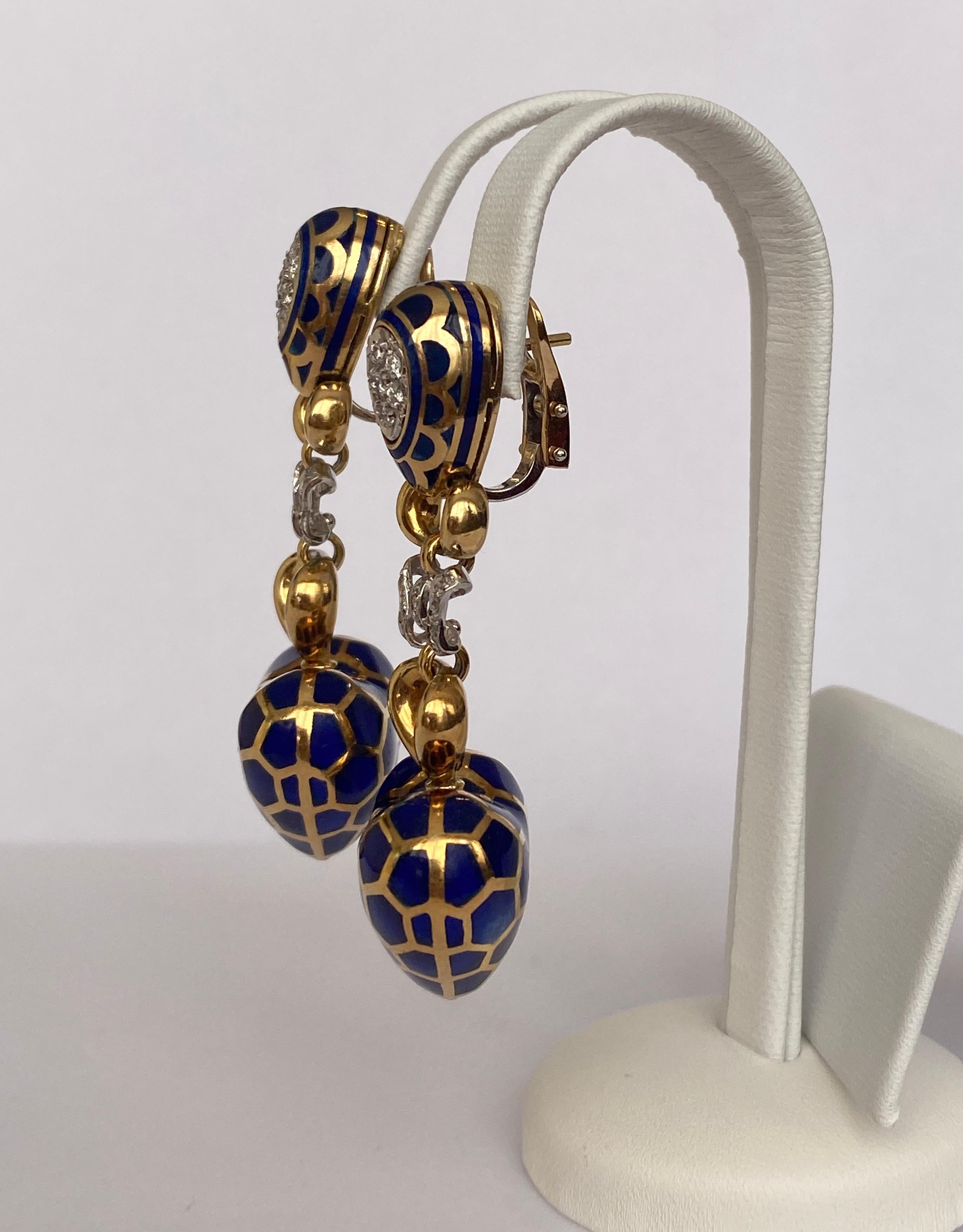 18 kt. Yellow gold and  enamel Earrings  with 1.40 ct Diamond For Sale 1