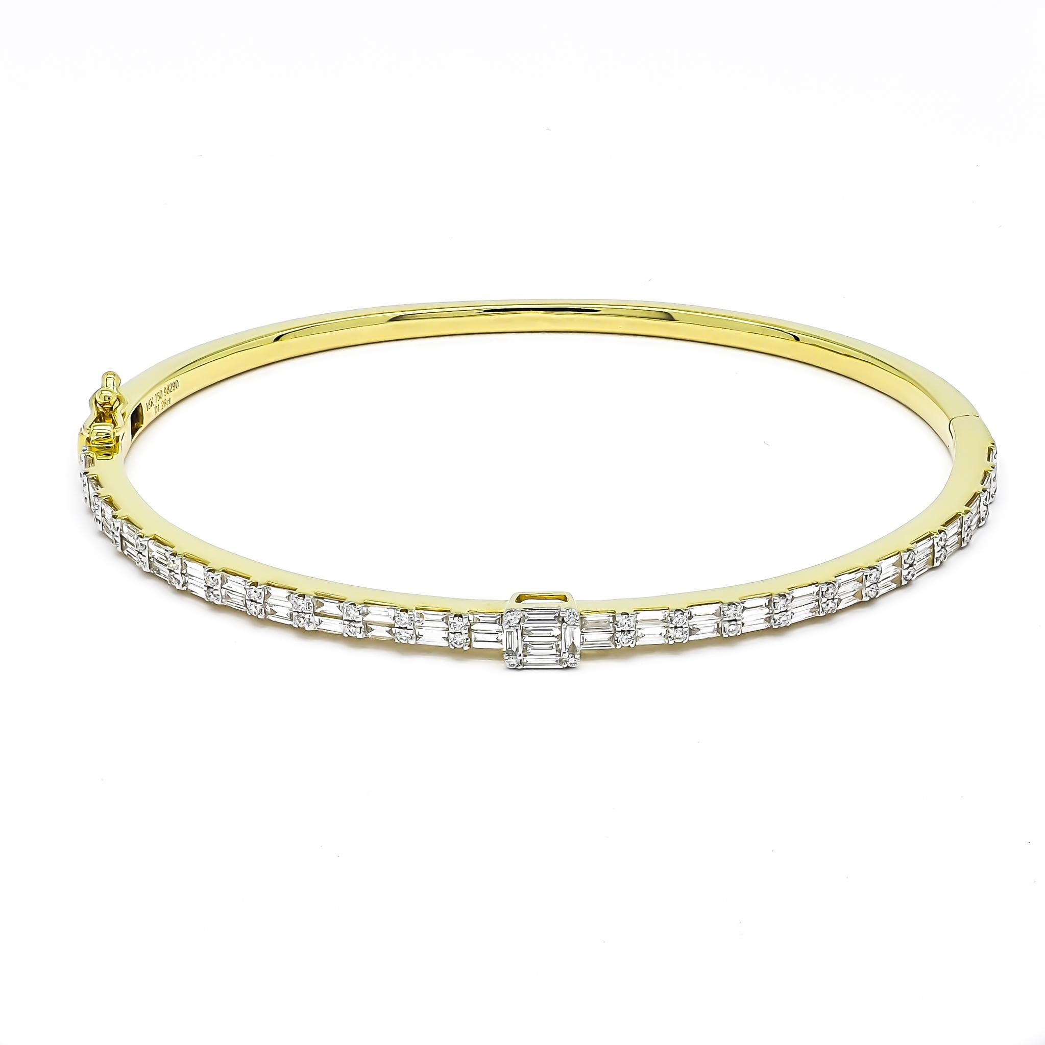 Bracelet jonc en or jaune 18 carats avec diamants naturels de 1,28 carat Neuf - En vente à Antwerpen, BE