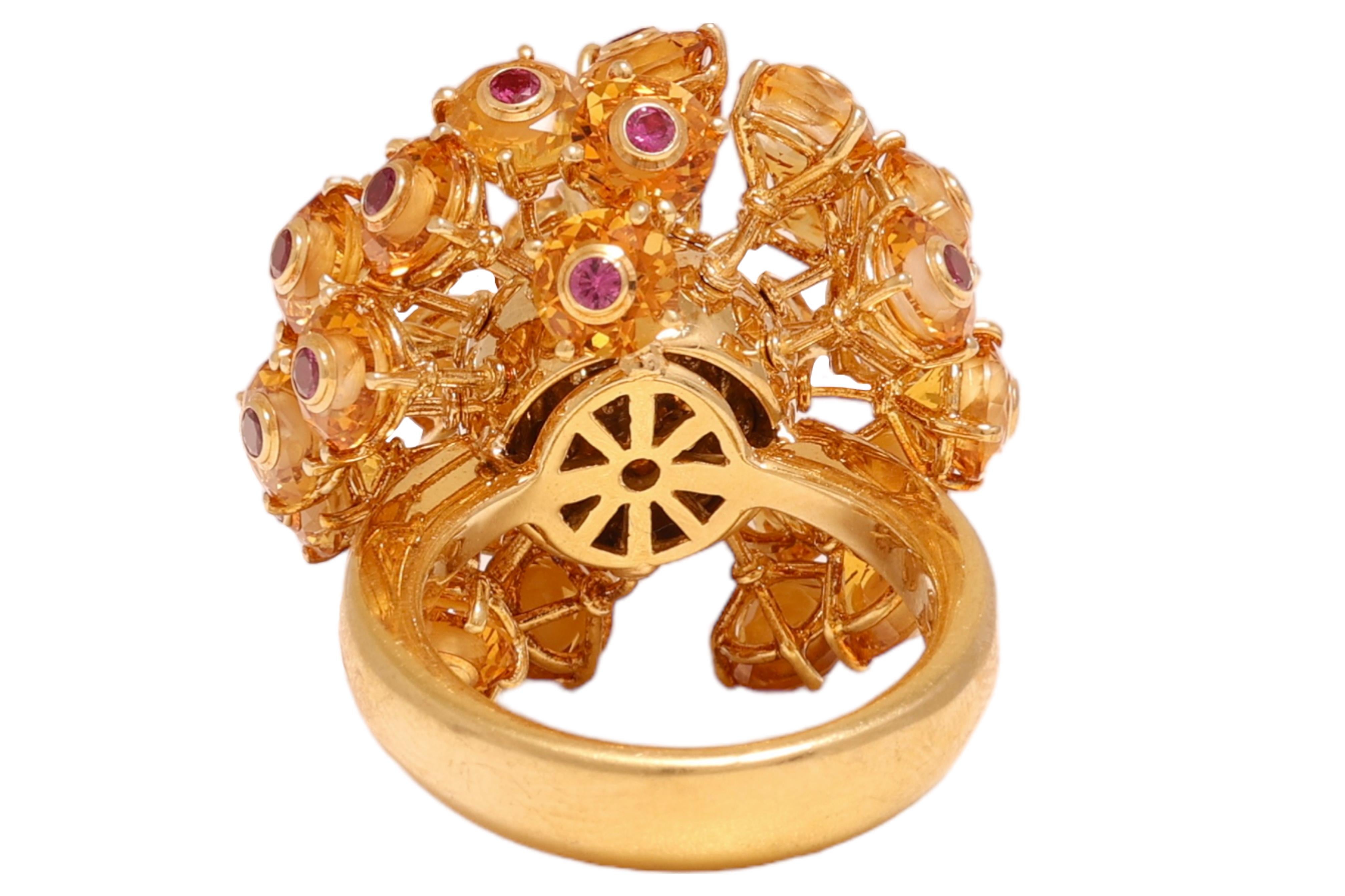 Women's or Men's  18 kt. Yellow Gold Ball of Moving 1.65 ct. Rubies and Citrine For Sale