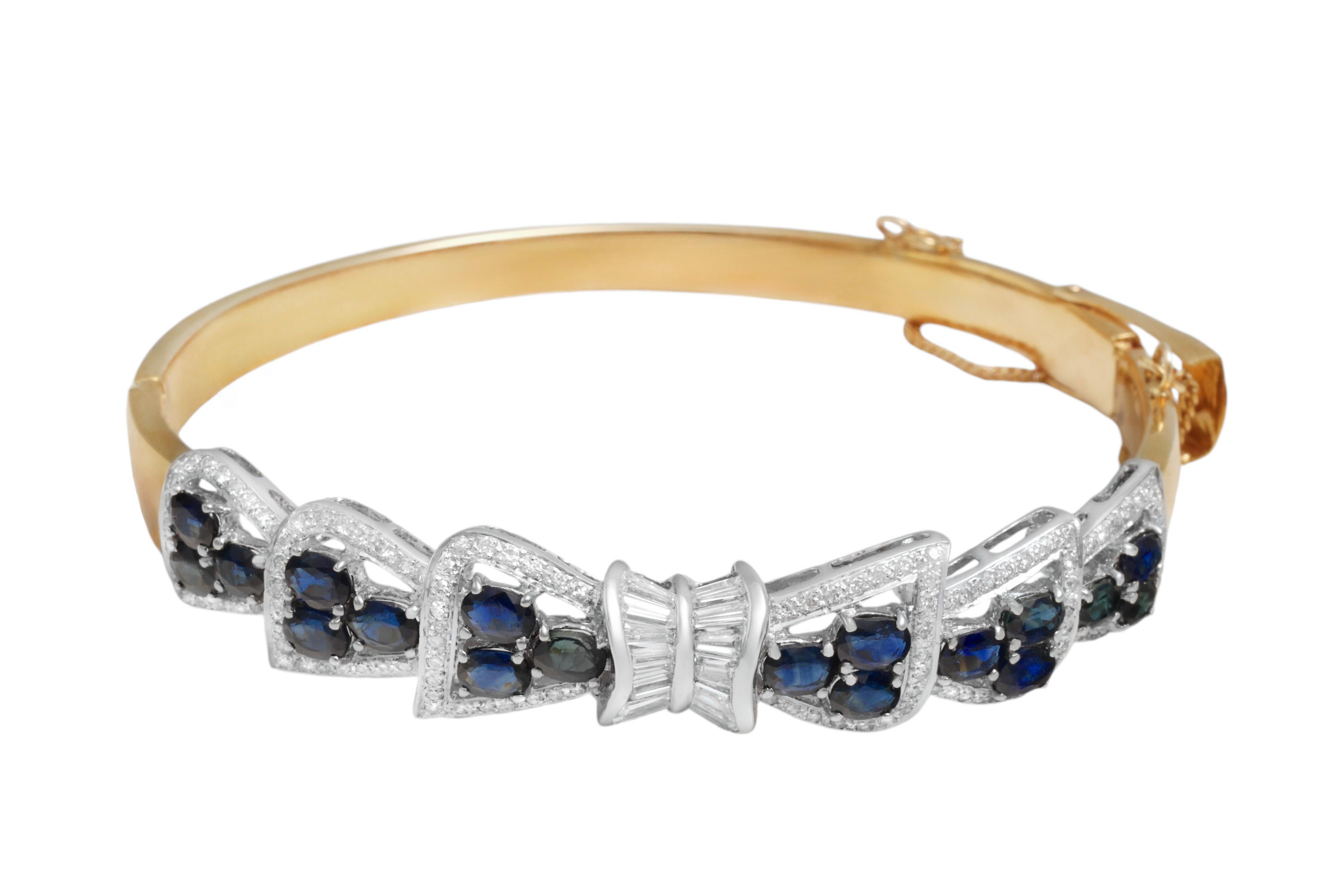 Women's or Men's 18 kt. Yellow Gold Bangle Bracelet With 2 ct Diamonds & 2.7 ct Sapphires For Sale