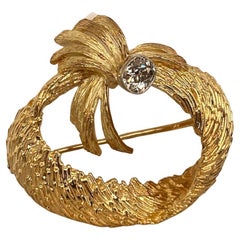 Antique 18 Kt. Yellow Gold Brooch with 0.80 Ct Diamond
