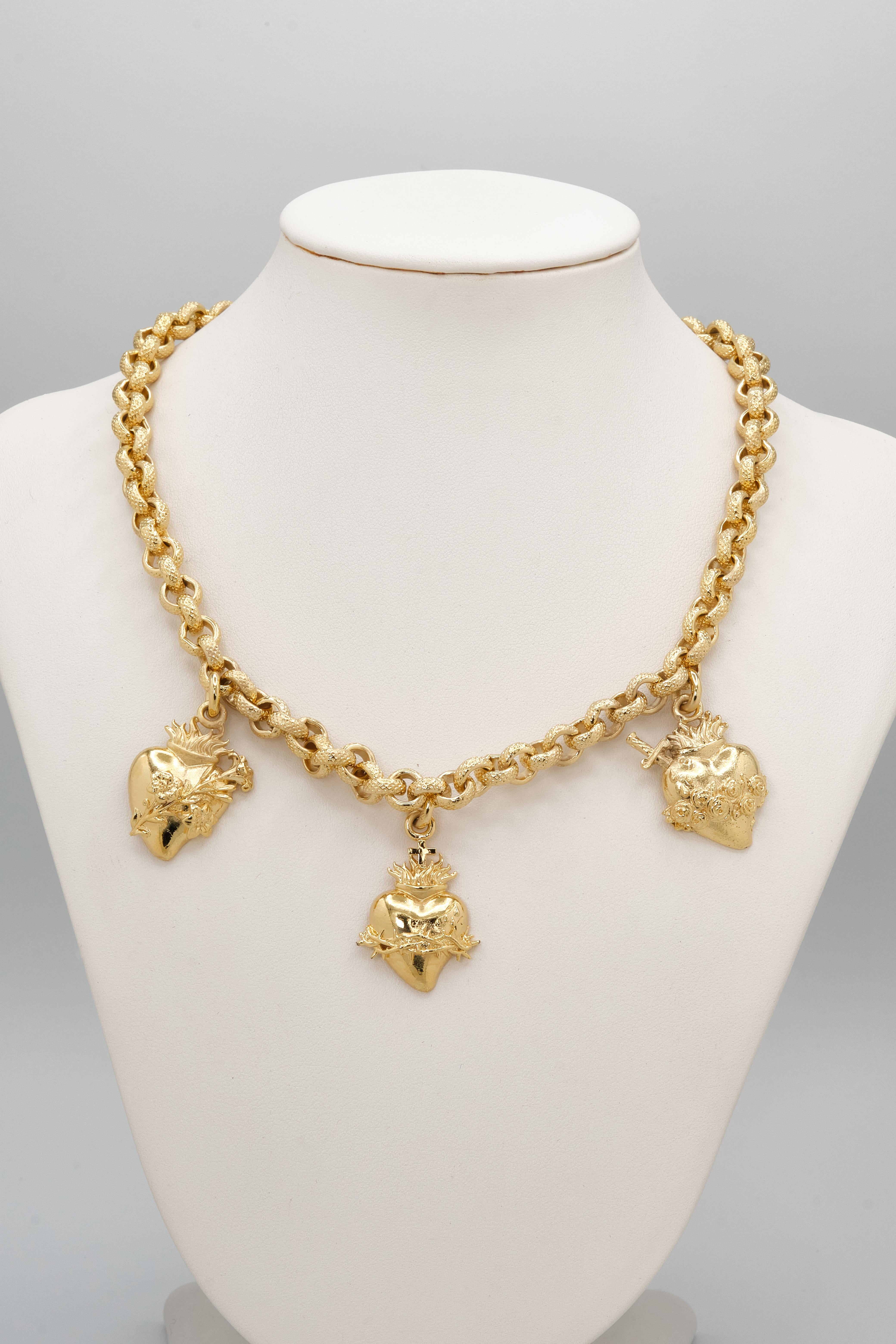 14 Karat Gelbgold Kette Halskette mit heiligen Herzen von Jesus, Joseph und Mary (Neorenaissance) im Angebot