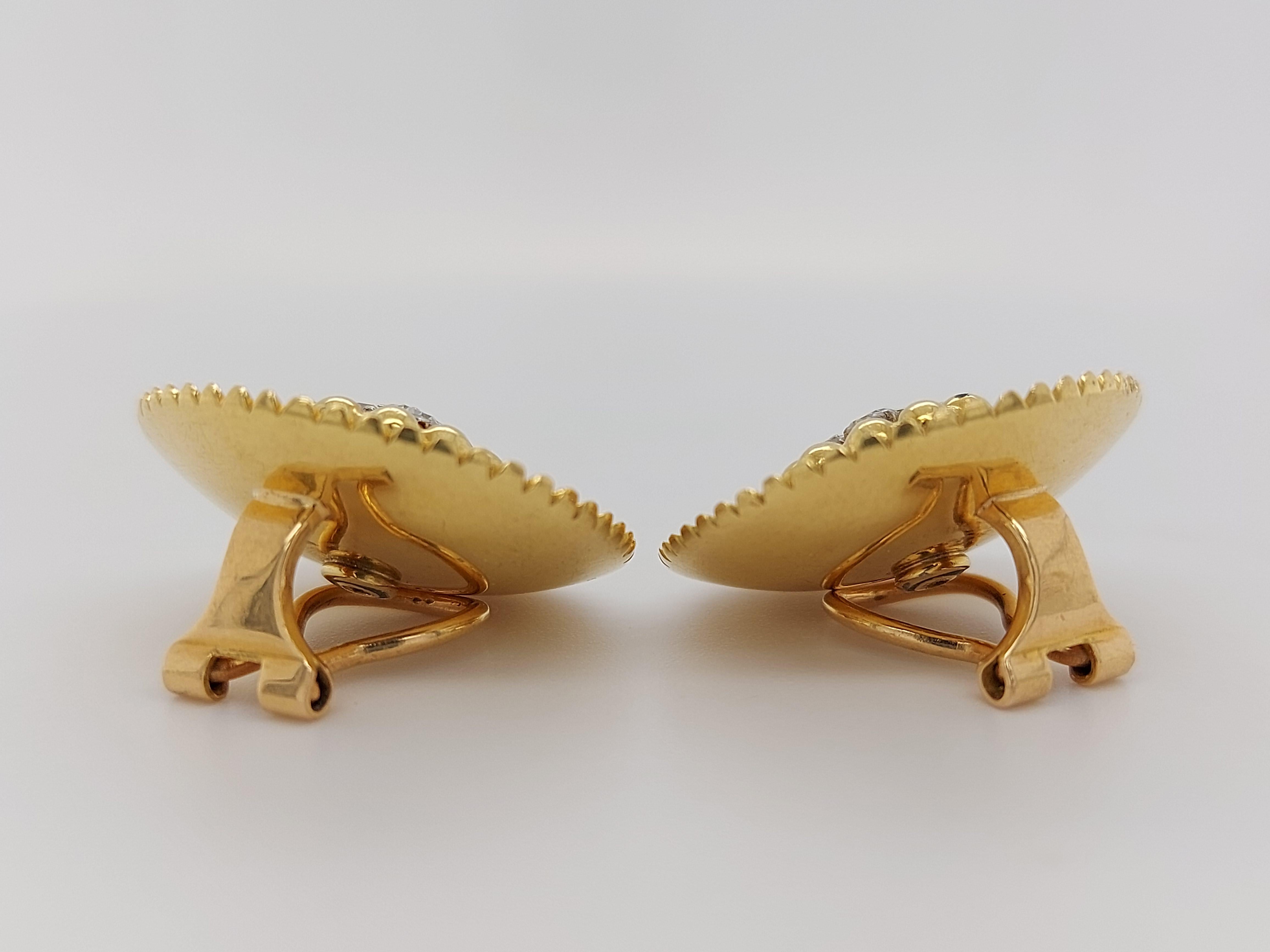 18 Karat Yellow Gold Clip-On Flower Shape Earrings 8/8 Cut Diamonds 0.26 Carat For Sale 9