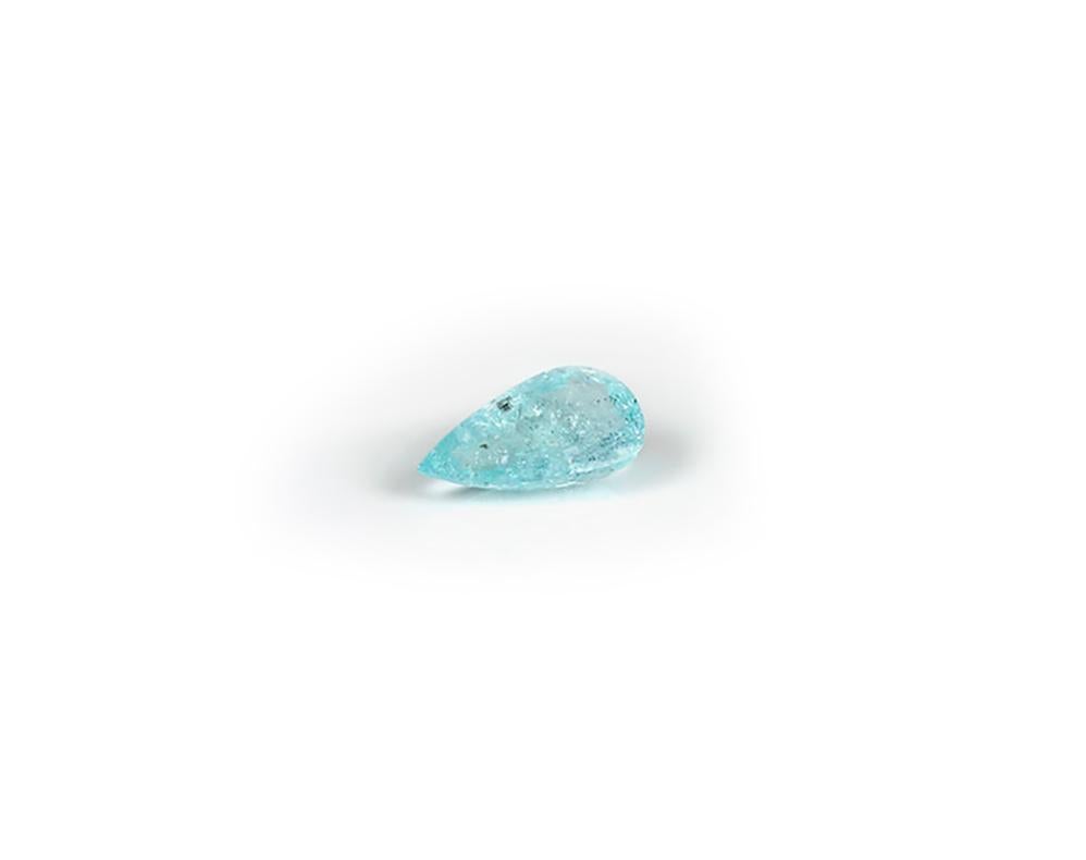 Women's or Men's Blue Paraiba Tourmalines Yellow Gold Modern Style Earrings with Diamonds For Sale