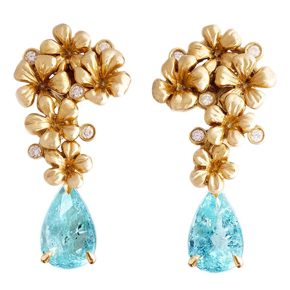 Blue Paraiba Tourmalines Yellow Gold Modern Style Earrings with Diamonds For Sale