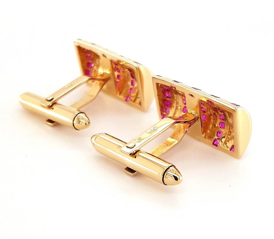 18kt Yellow Gold Cufflinks with Rubies and Diamonds For Sale 6