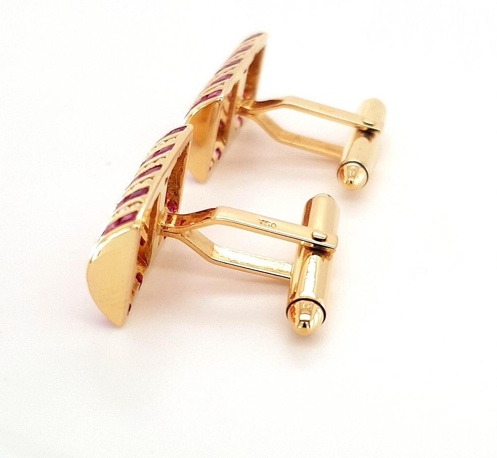 18kt Yellow Gold Cufflinks with Rubies and Diamonds For Sale 3