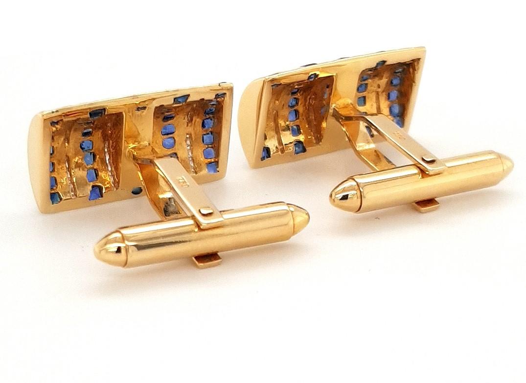 18kt Yellow Gold Cufflinks with Sapphires and Diamonds Stunning For Sale 4