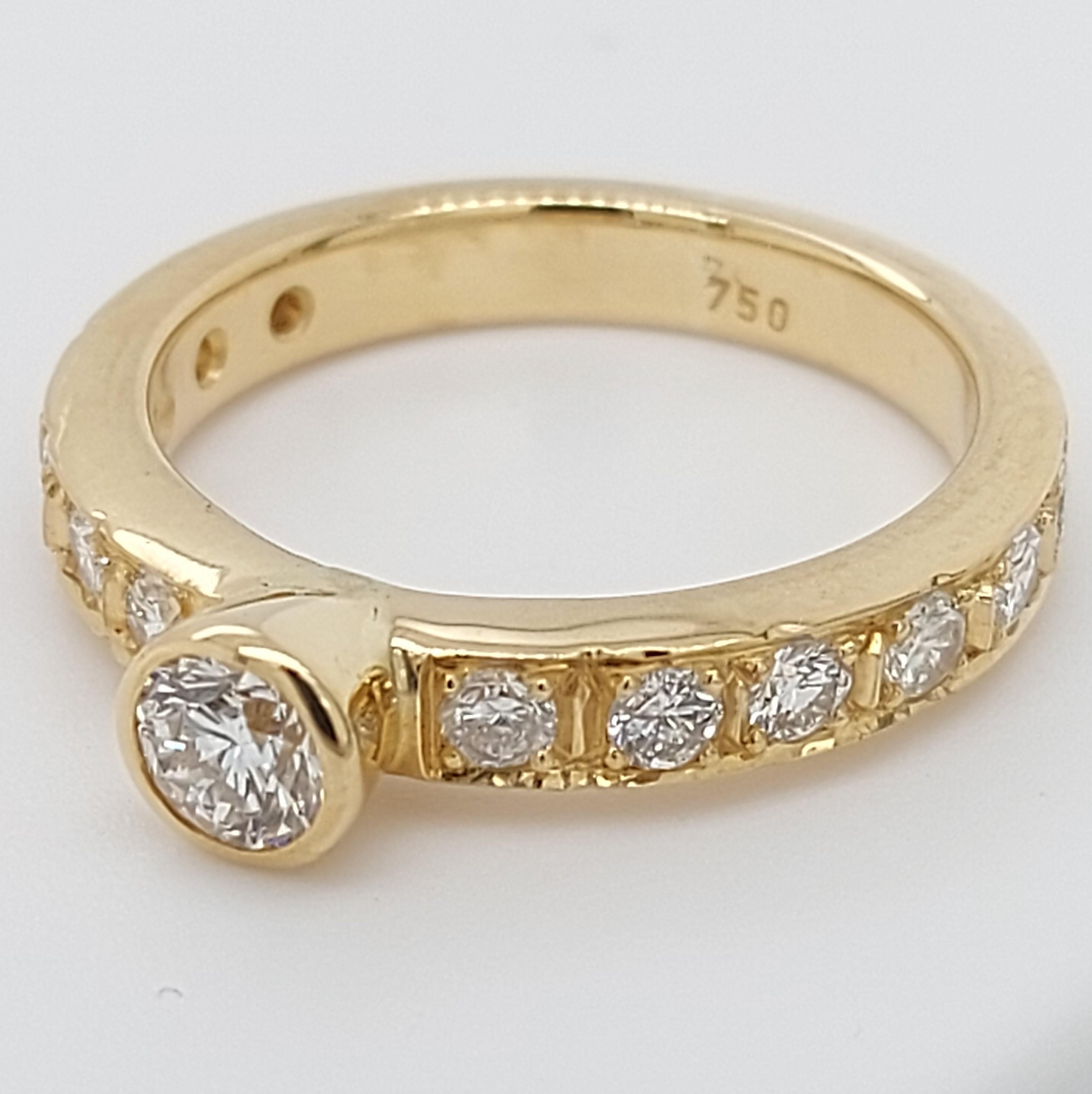 18kt Yellow Gold Detachable Diamond Ring and Engagement Ring For Sale 2