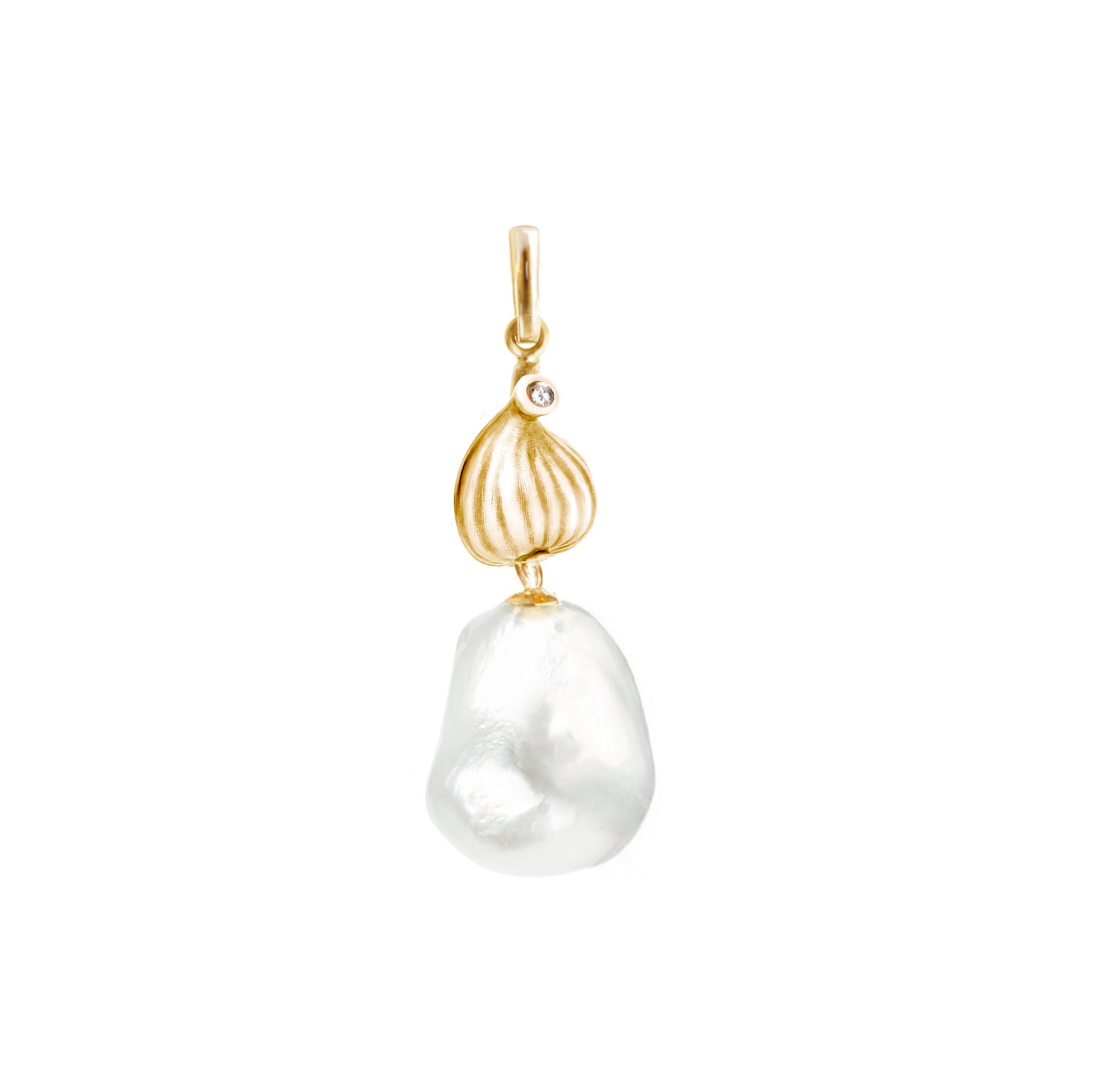 Round Cut Eighteen Karat Yellow Gold Fig Drop Earrings with Pearls and Diamonds For Sale