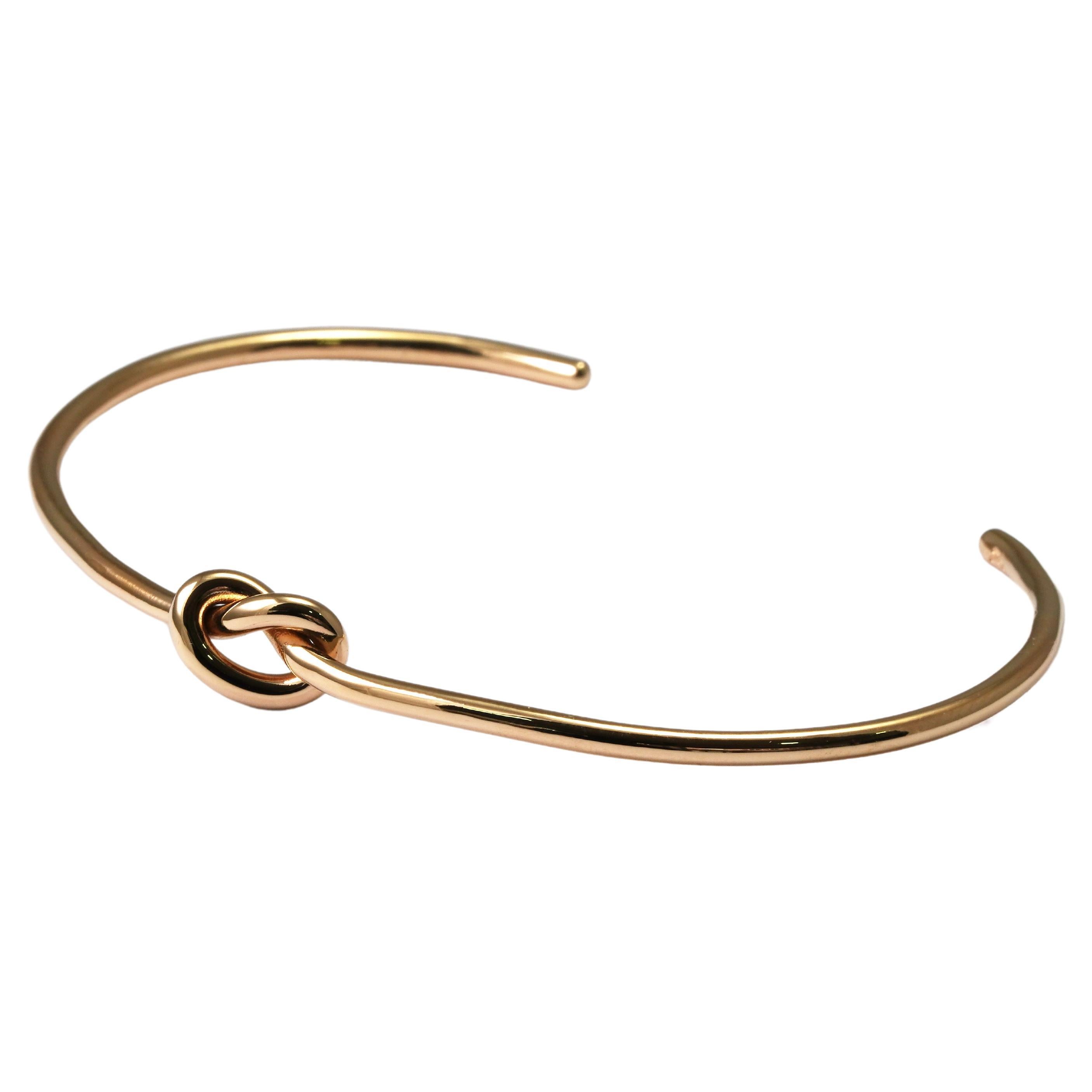 18 Kt Yellow Gold Handmade Bracelet For Sale