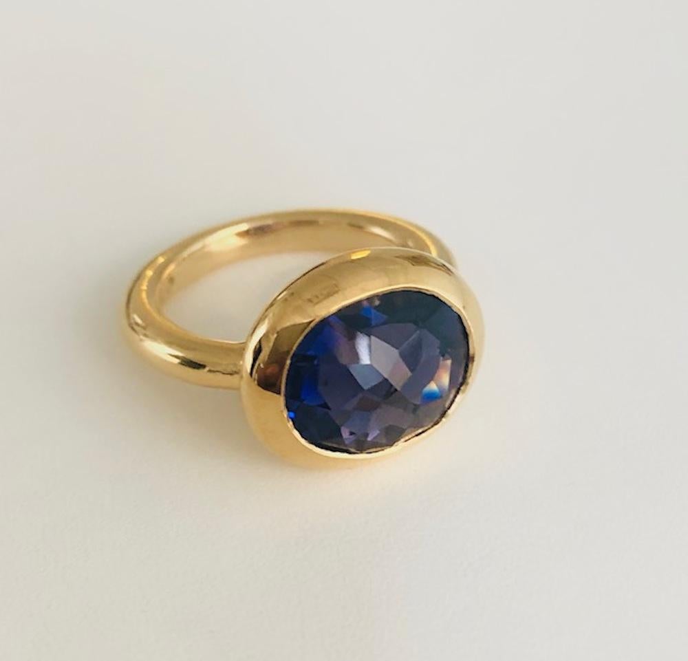 Modern 18 Karat Yellow Gold Iolite Ring from Our 