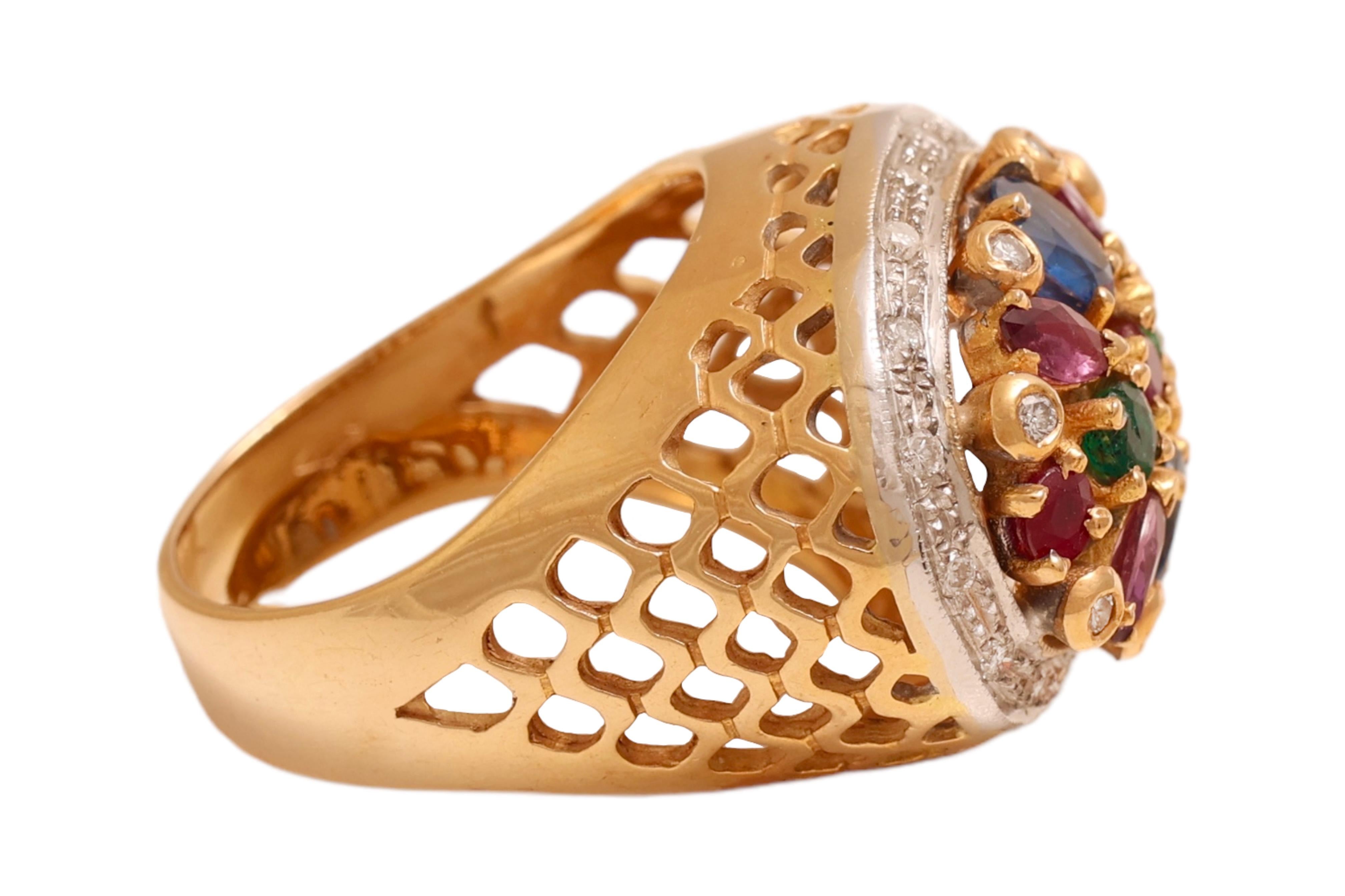 Artisan Bague Jardinière en or jaune 18 Kt Diamants et pierres de couleur en vente