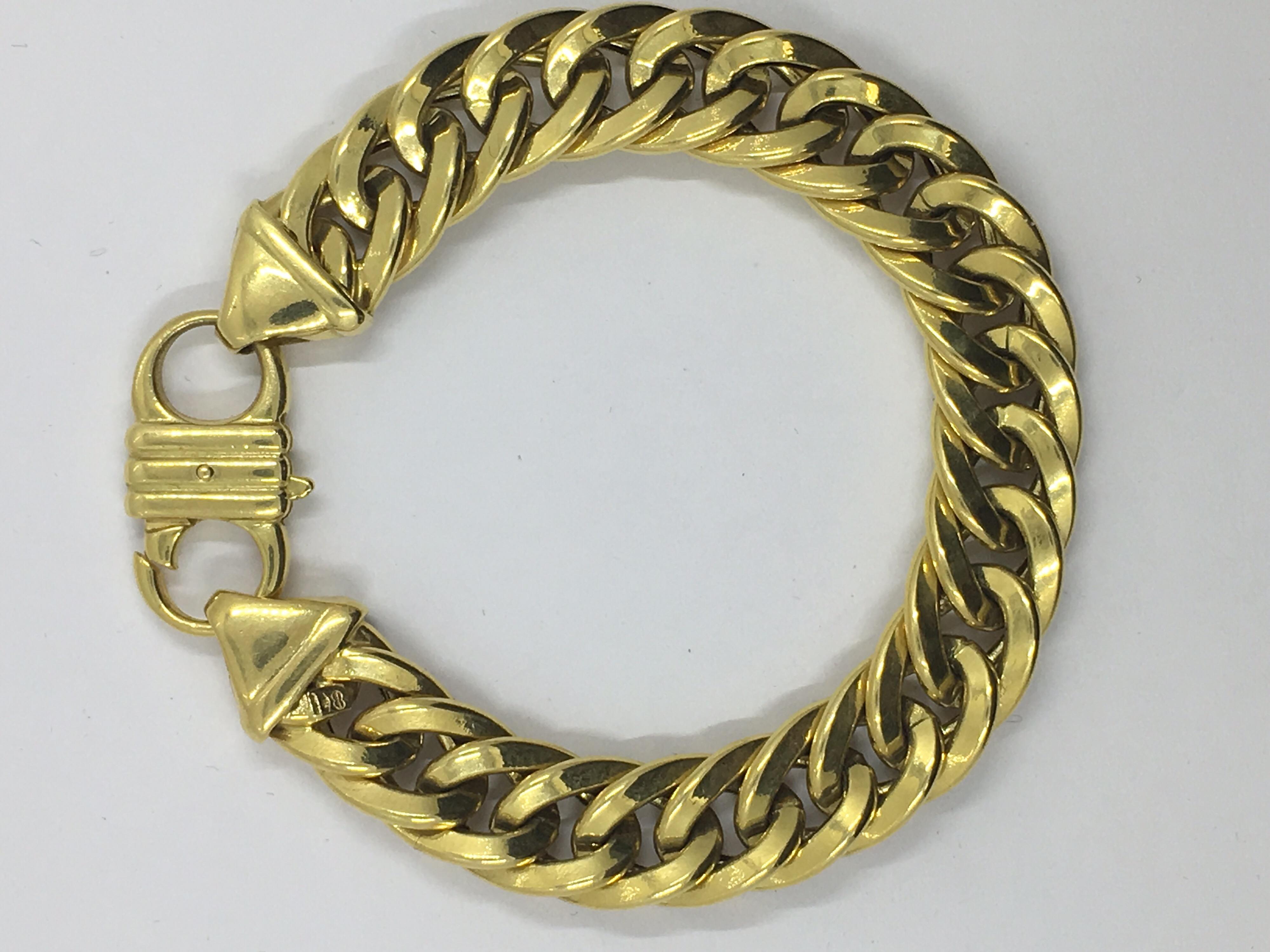 18 Karat Yellow Gold Link Bracelet 1