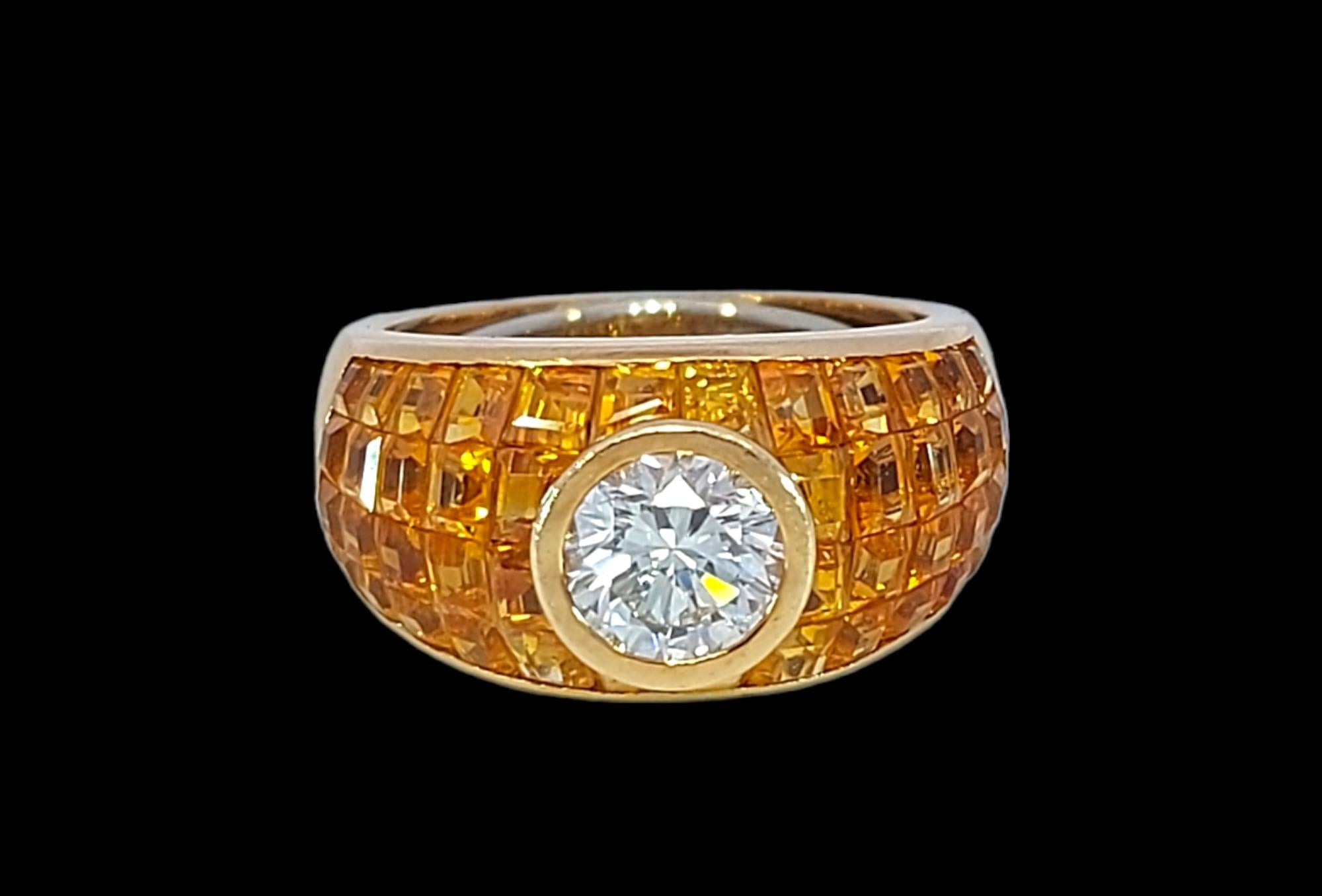 18 Karat Yellow Gold Ring 1ct Diamond and Yellow Sapphires, Estate Sultan Oman In Excellent Condition For Sale In Antwerp, BE