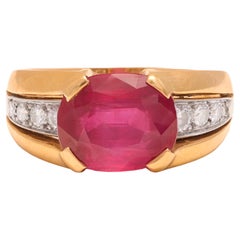 18 kt. Yellow Gold Ring  7.81 ct. Burmese No Heat Ruby Gübelin &GRS Certified