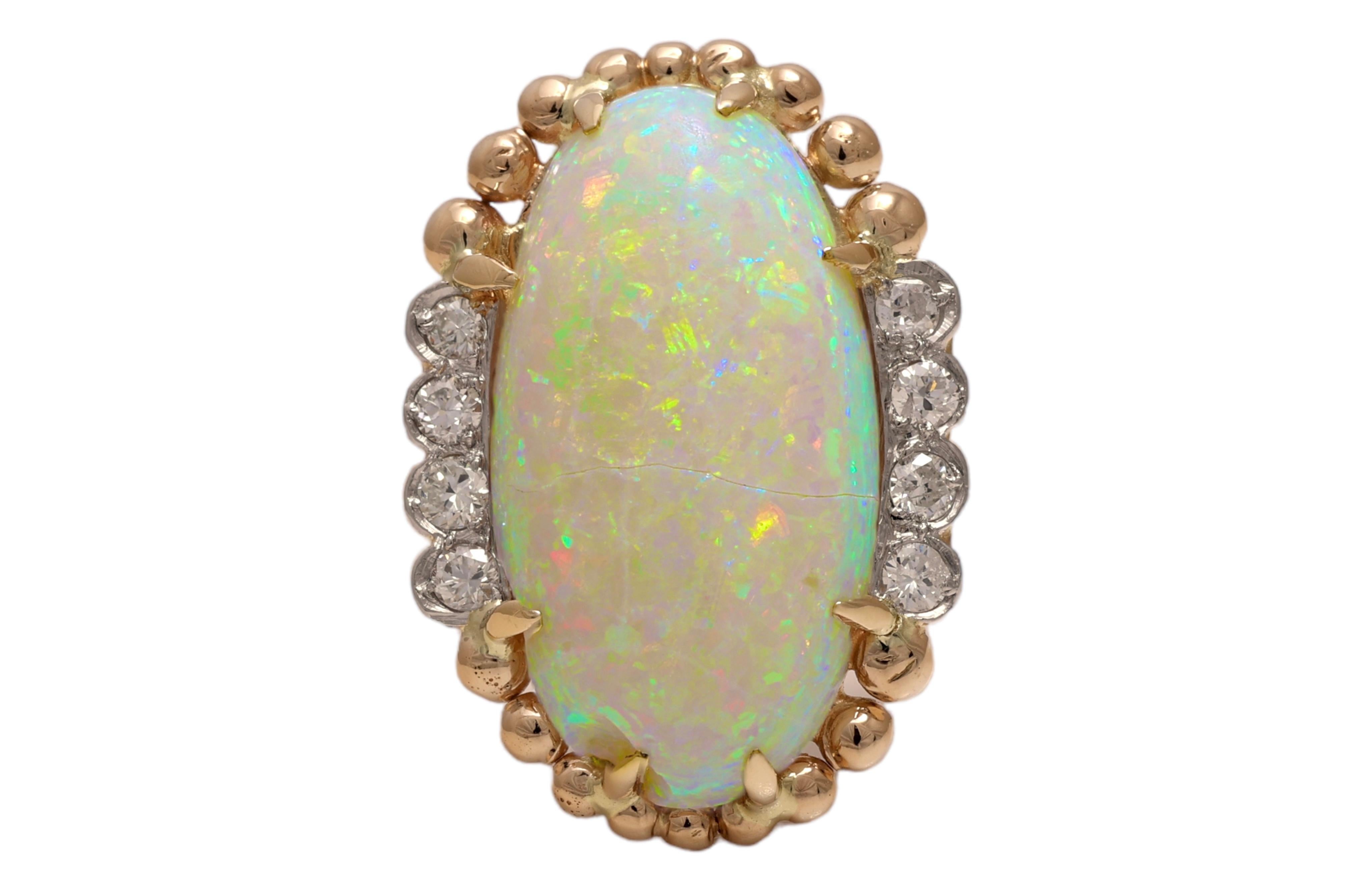 18 kt. Yellow Gold Ring &  Necklace With Opals and Diamonds For Sale 4