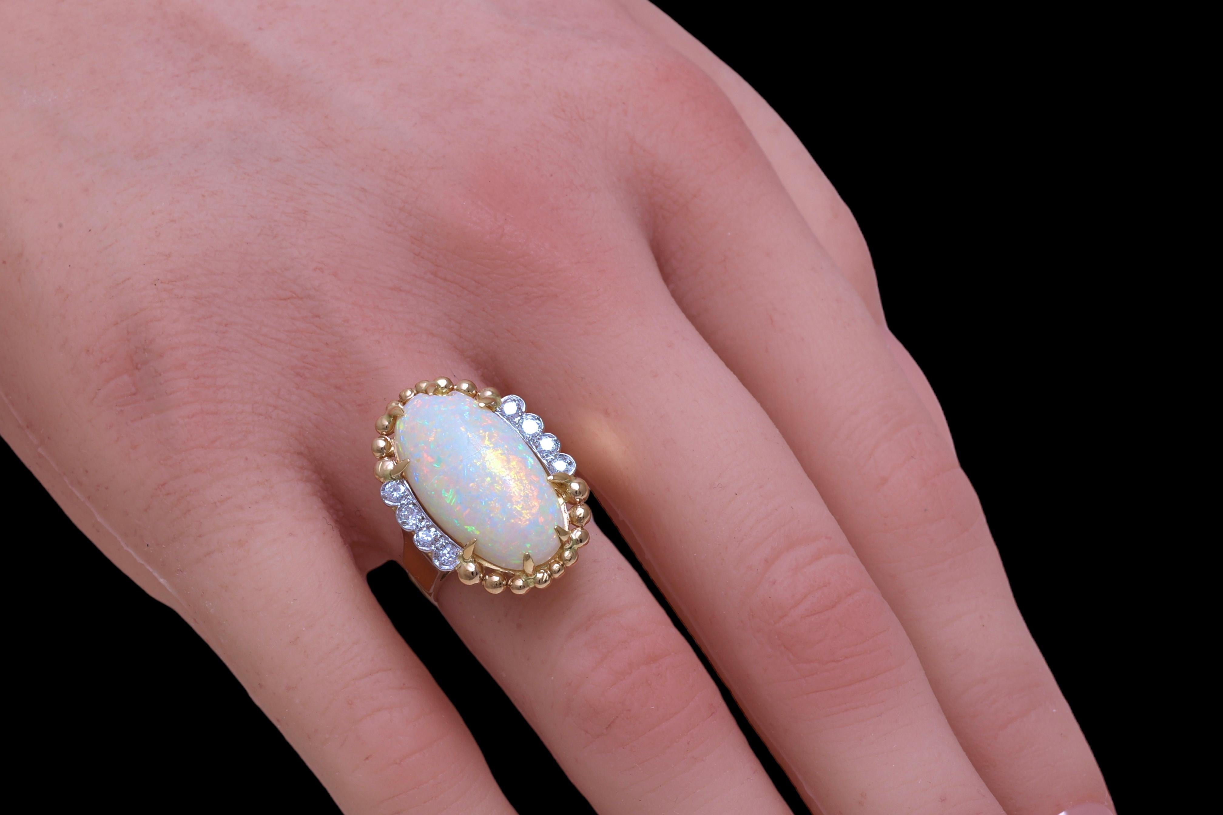 18 kt. Yellow Gold Ring &  Necklace With Opals and Diamonds For Sale 10