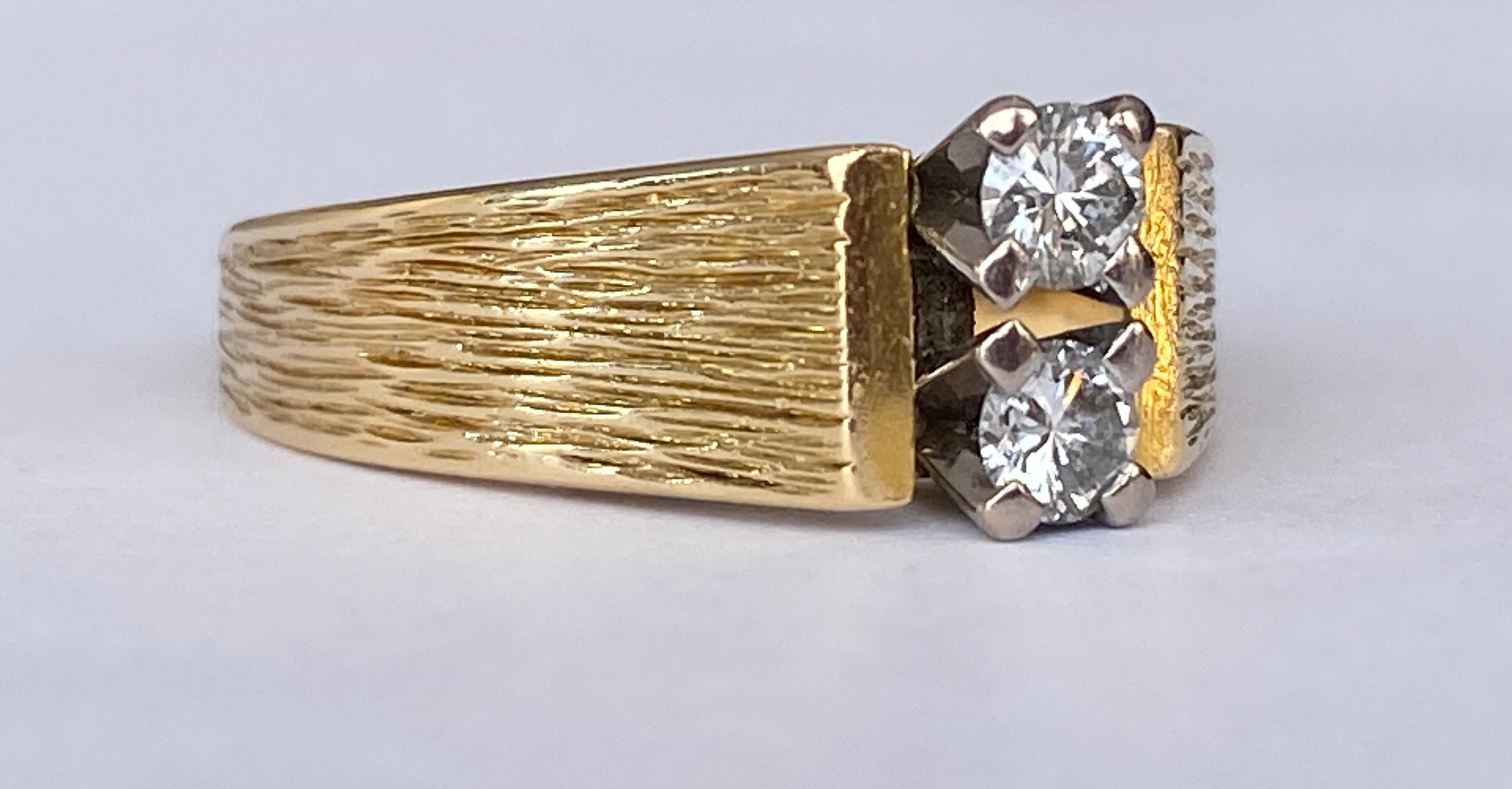 Brilliant Cut 18 Kt. Yellow Gold Ring with 0.22 Ct Diamonds For Sale
