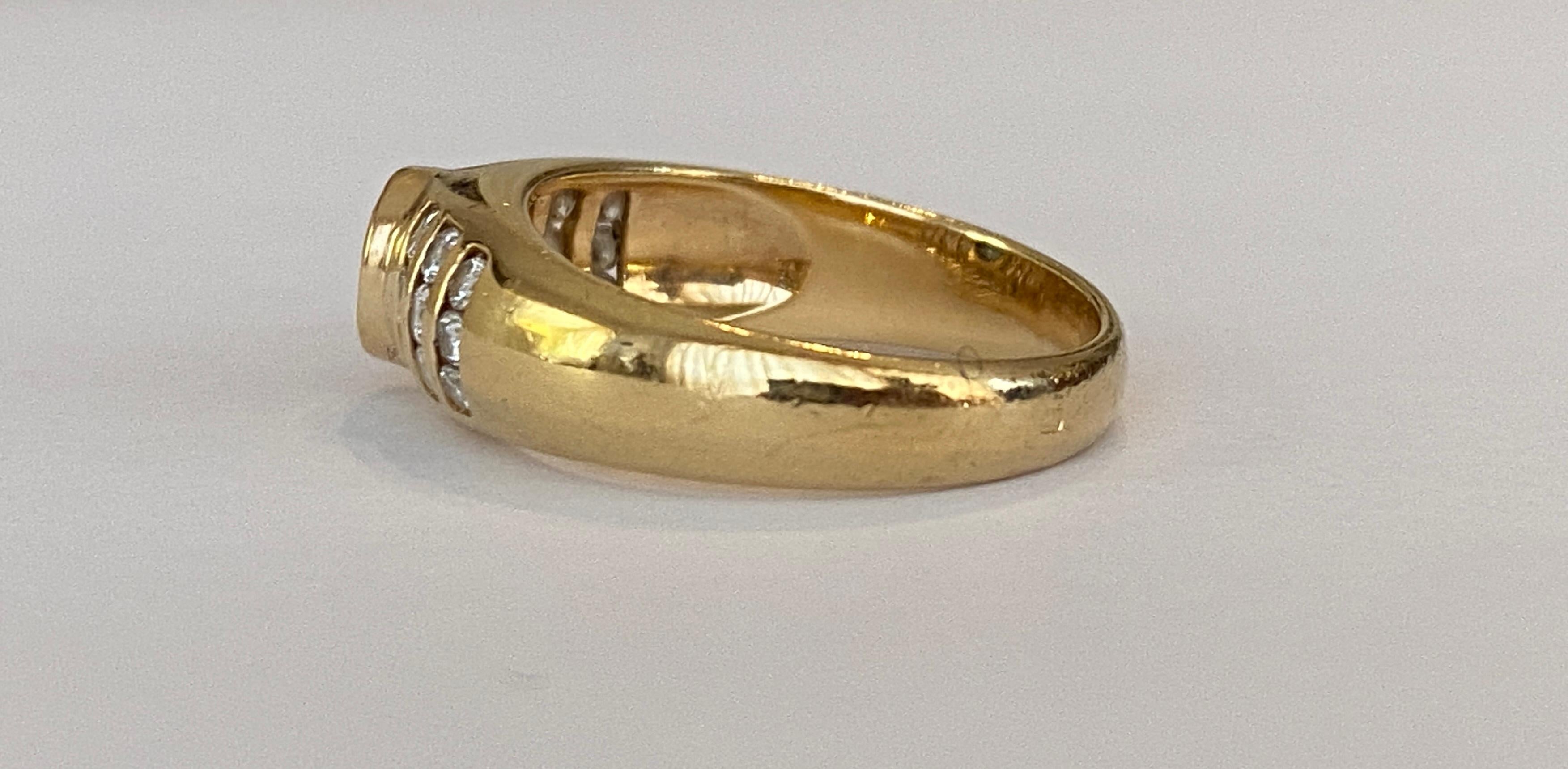 18 Kt. Ring aus Gelbgold mit 0,50 Karat Saphir und Diamanten 2
