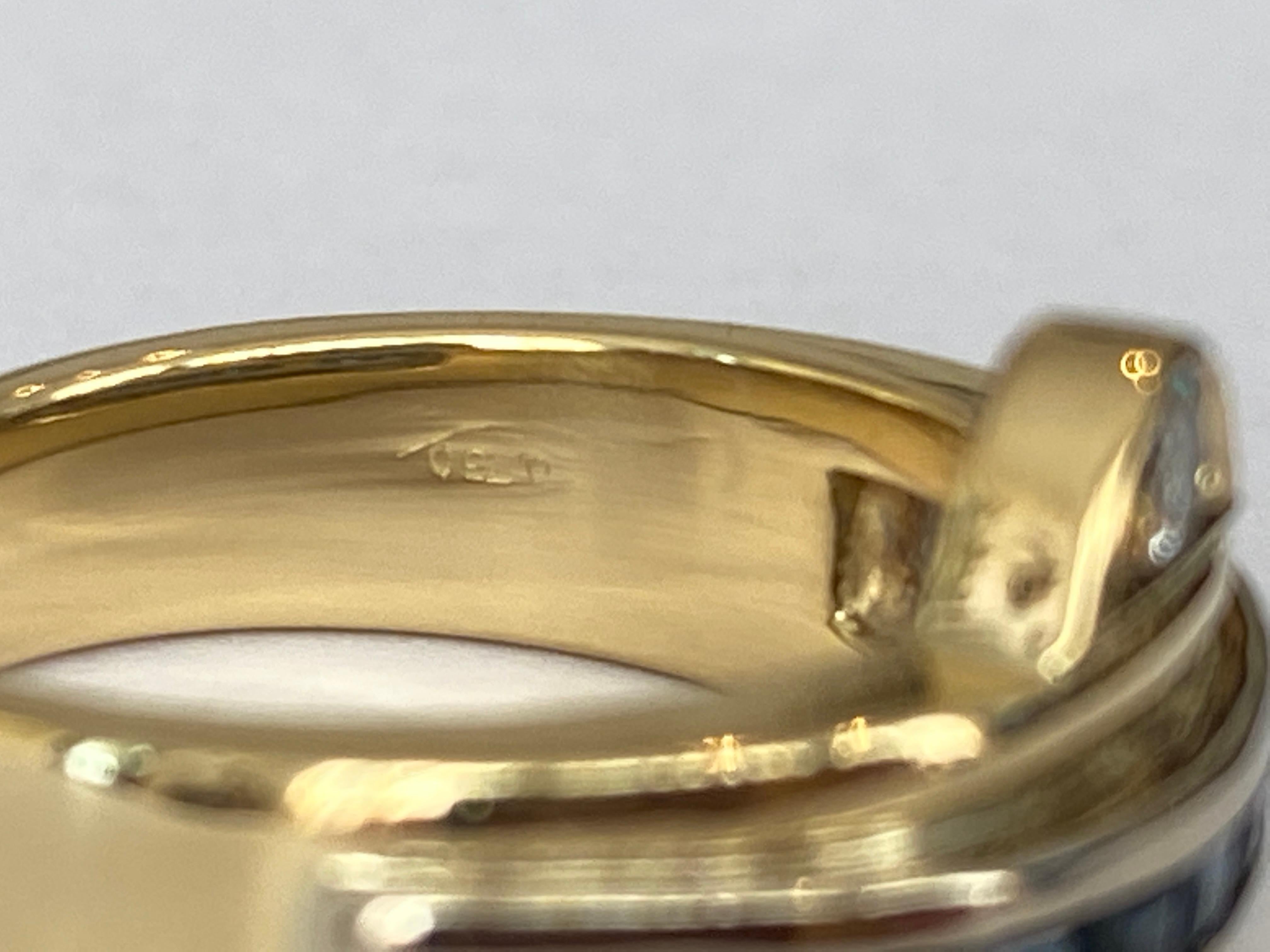 18 Kt. Bague en or jaune avec saphir 0.70 carat et diamants en vente 4