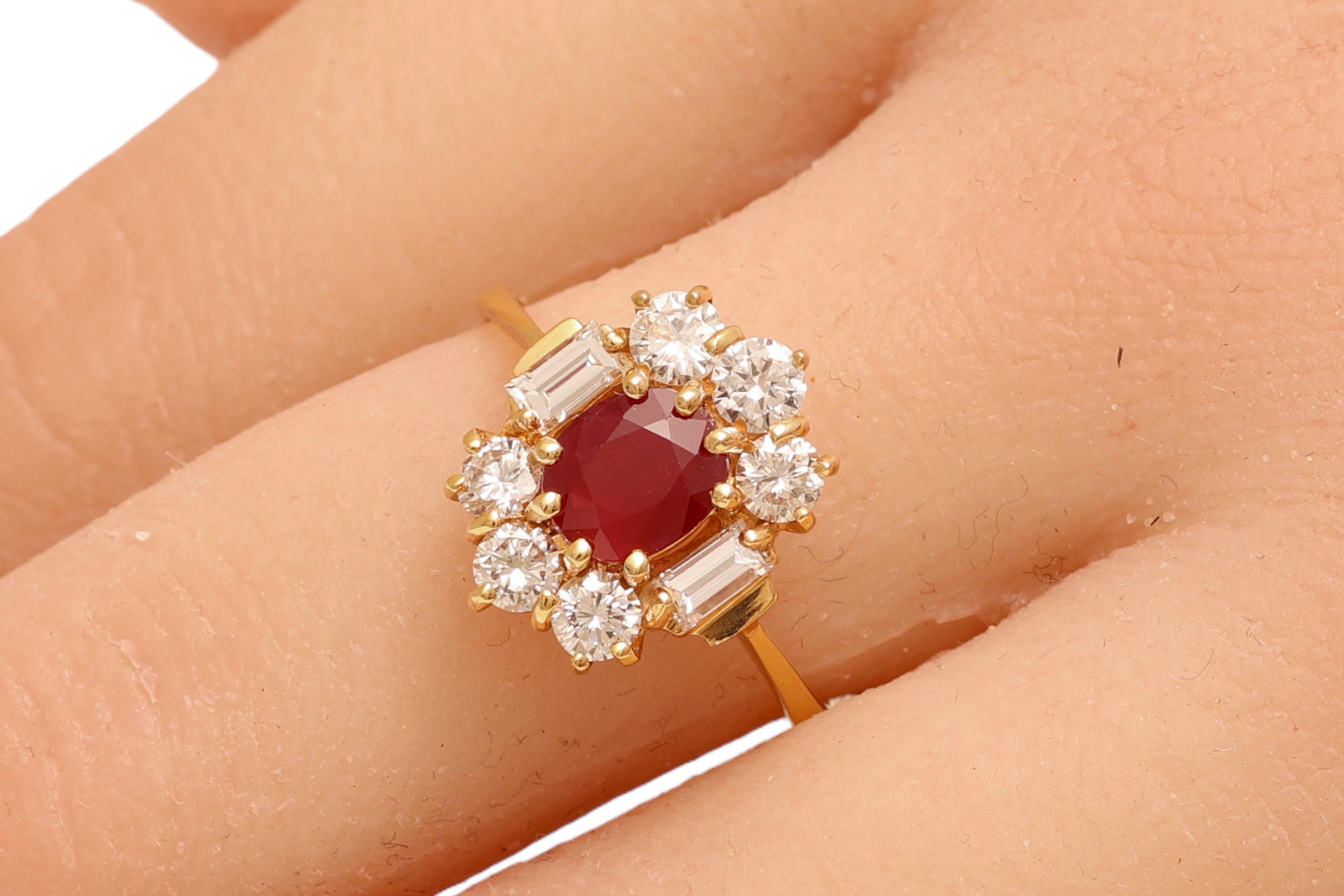 18 kt. Yellow Gold Ring with Oval Ruby 1.4ct. & 1ct. Brilliant cut Diamonds  For Sale 5