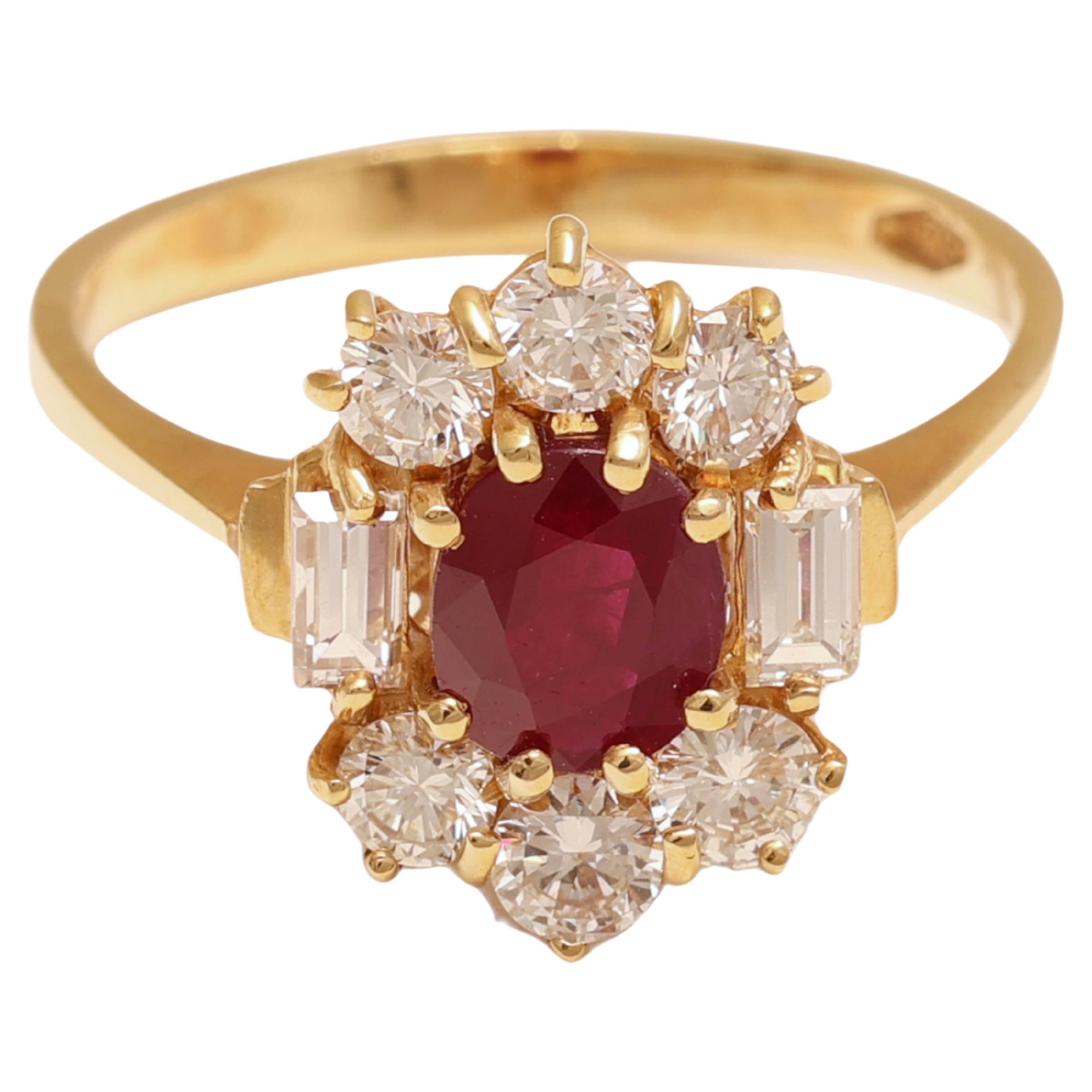 18 kt. Yellow Gold Ring with Oval Ruby 1.4ct. & 1ct. Brilliant cut Diamonds For Sale