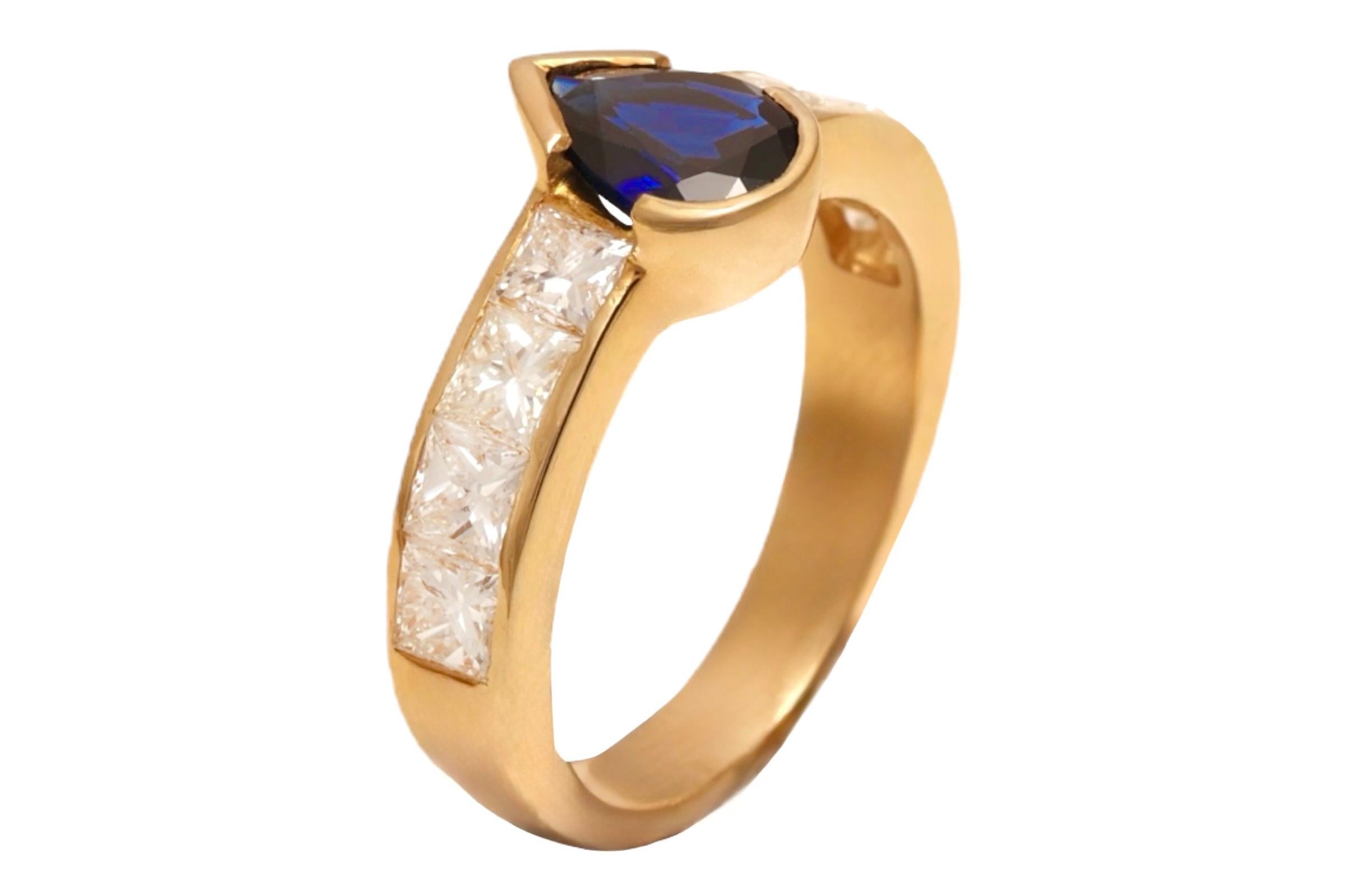 18 Karat Gelbgold Solitär Saphir & Diamanten im Prinzessinnenschliff Ring im Angebot 5