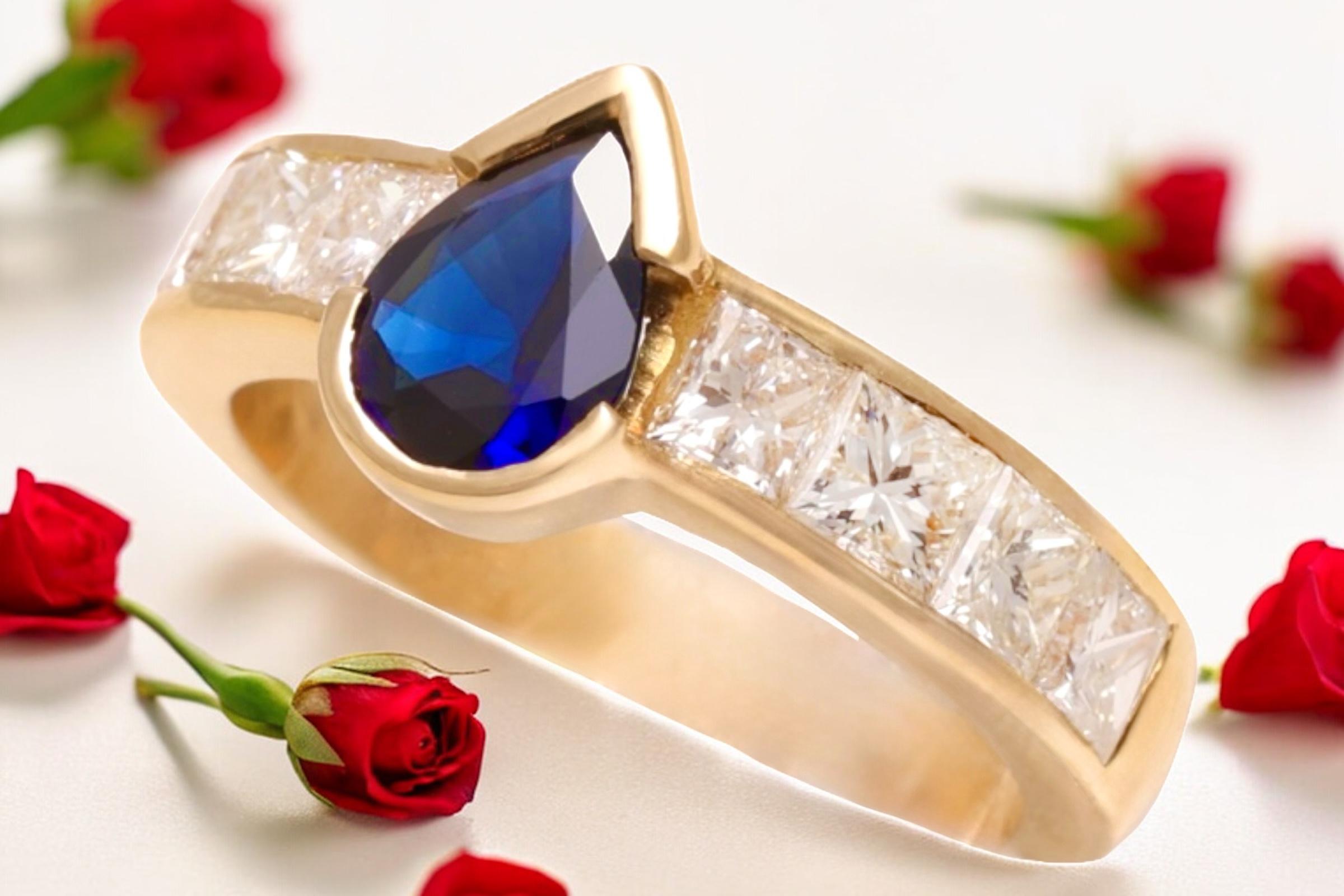 18 Karat Gelbgold Solitär Saphir & Diamanten im Prinzessinnenschliff Ring im Angebot 8