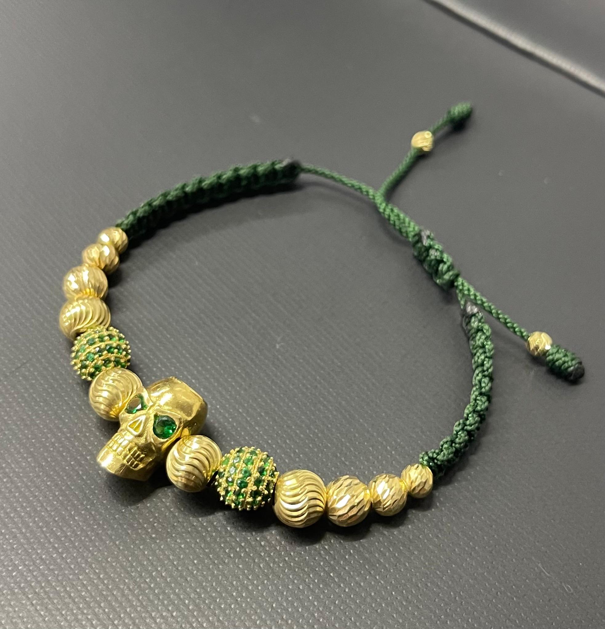 Bracelet crâne Swarovski en or jaune 18 carats en vente 1