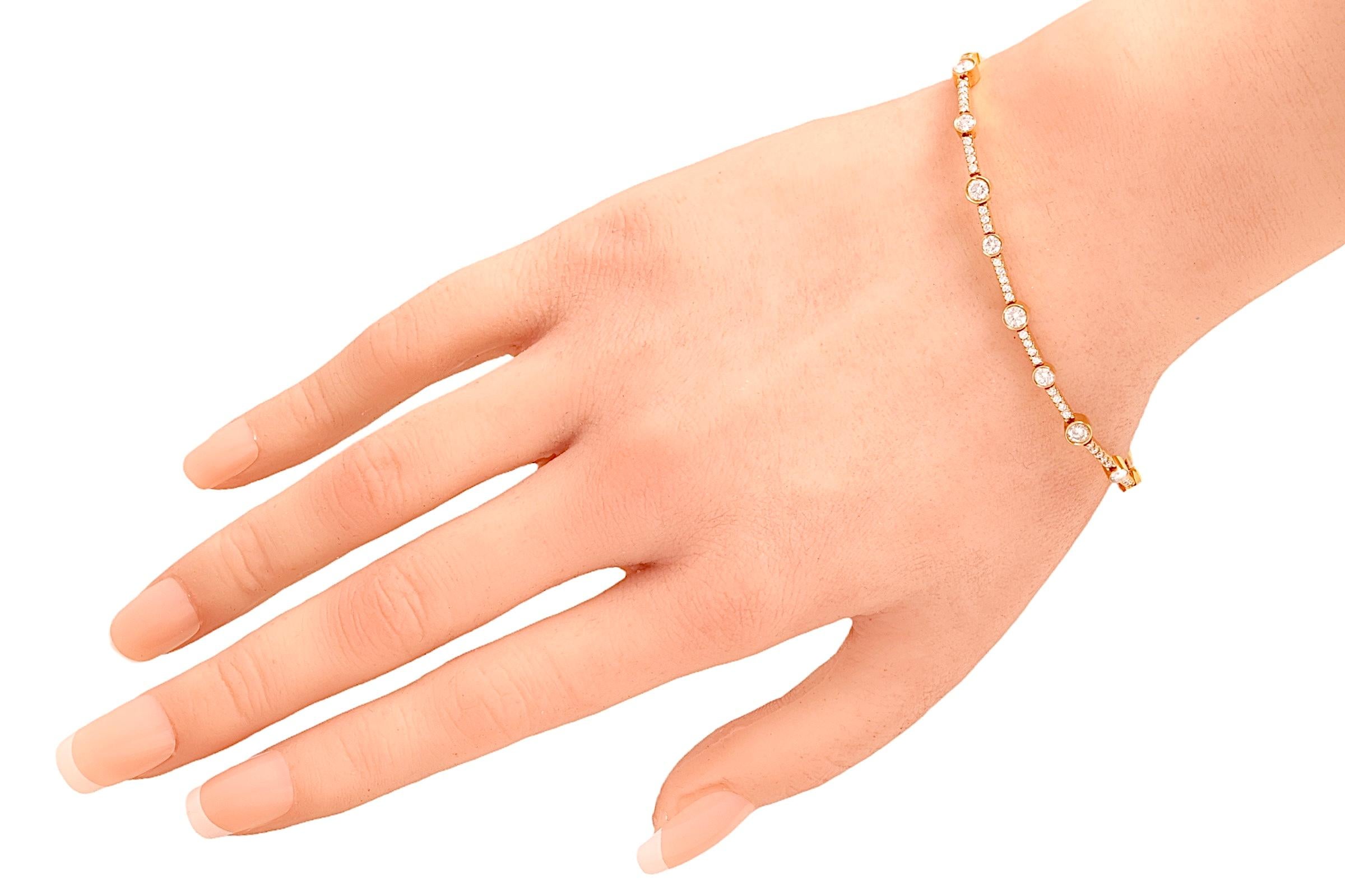 18 kt. Yellow Gold Tennis Bracelet With 3.19 ct. Diamonds For Sale 6