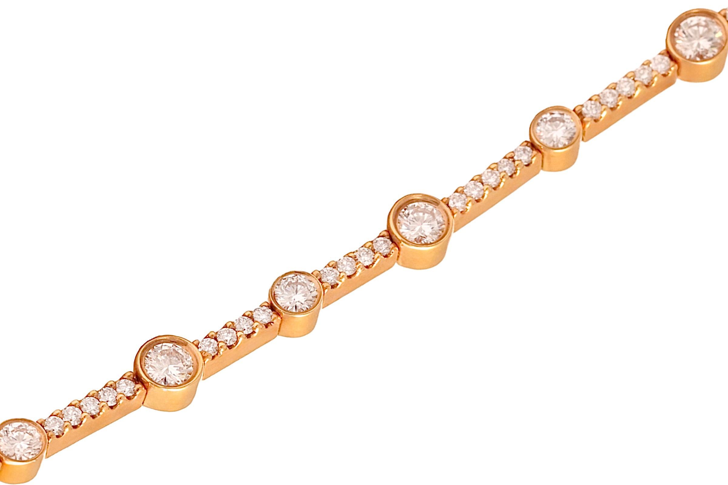 18 kt. Yellow Gold Tennis Bracelet With 3.19 ct. Diamonds In New Condition For Sale In Antwerp, BE