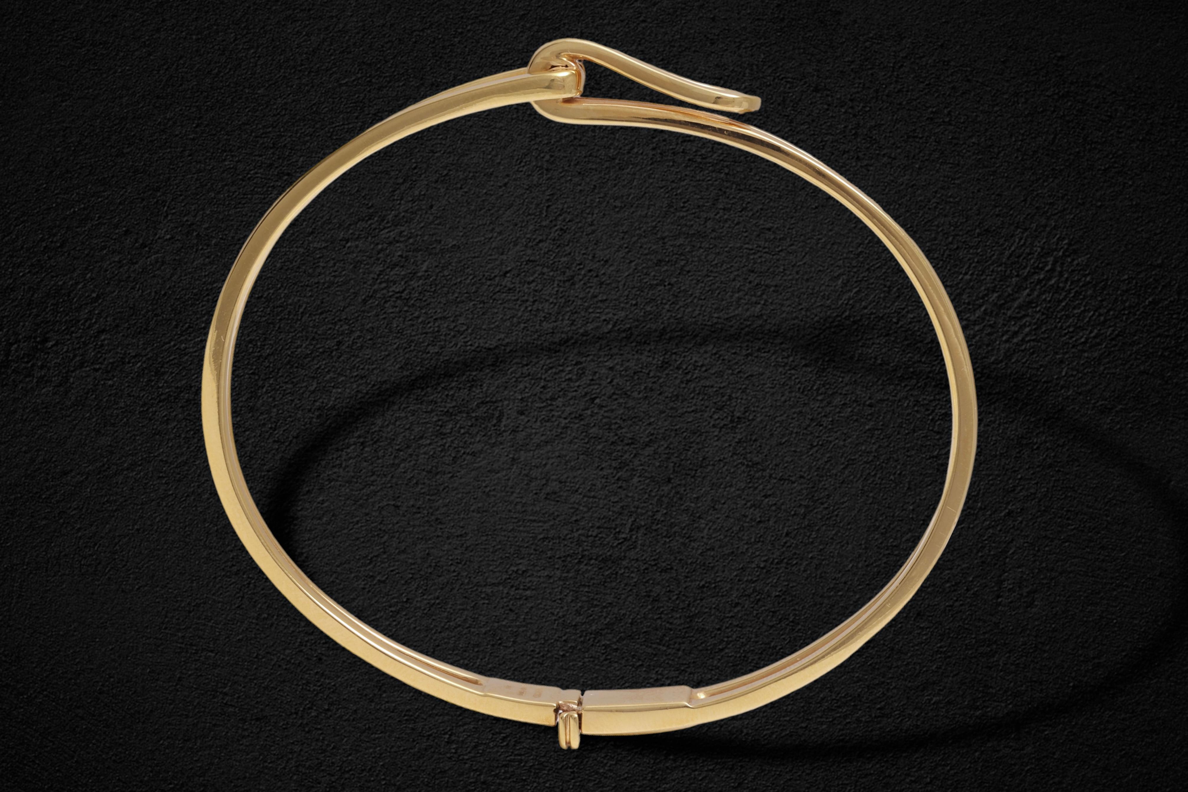 Artisan 18 kt. Yellow Gold Tom Ford Interlocked Bracelet, cufflinks, Ring Set, With box For Sale