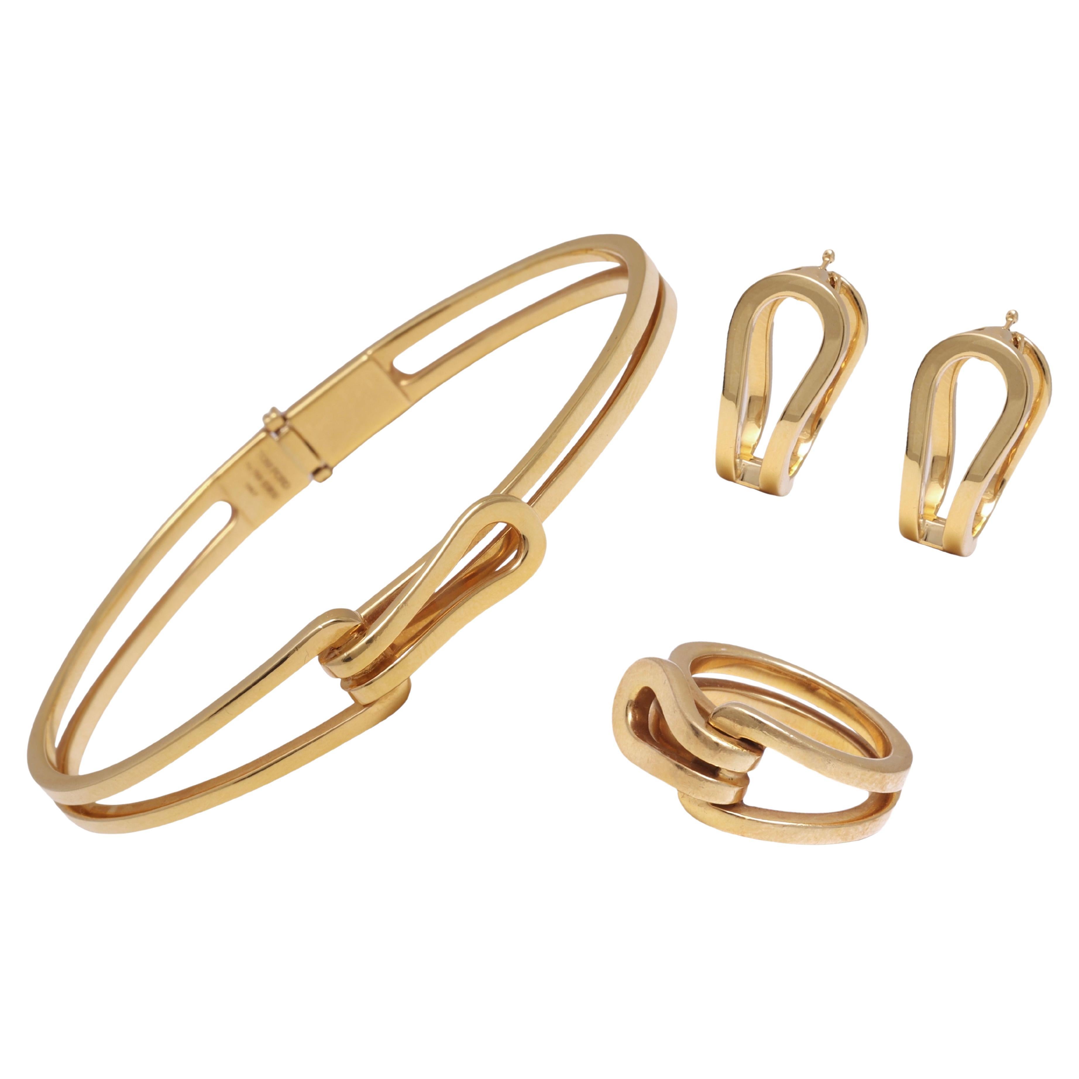18 kt. Yellow Gold Tom Ford Interlocked Bracelet, cufflinks, Ring Set, With box For Sale 1