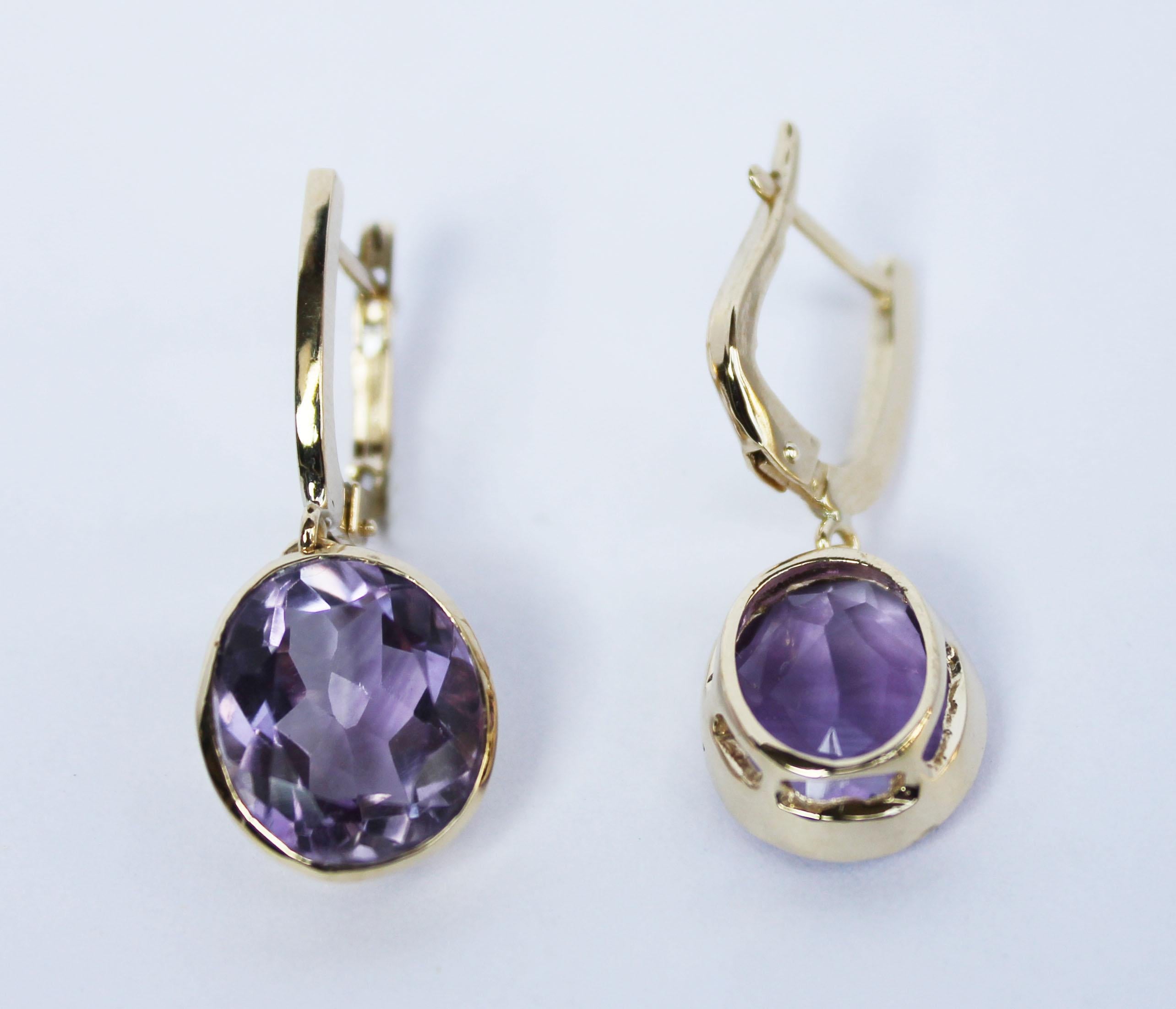 Women's or Men's 18 Kt Yellow Gold With Amethyst Modern Made in Italy Fashion Earrings For Sale