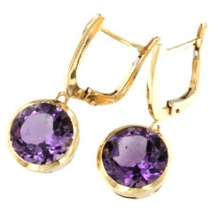 18 Kt Yellow Gold With Amethyst Modern Made in Italy Fashion Earrings