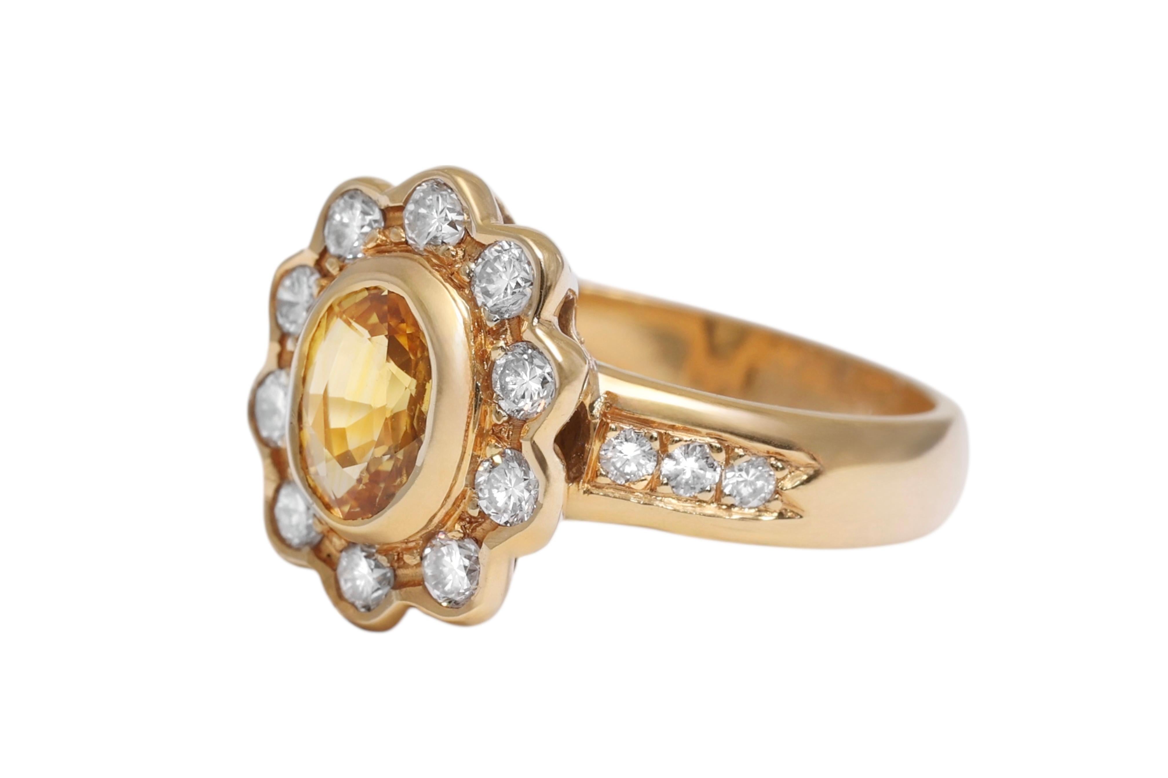18 Kt Gelbgold, Gelber Saphir & Diamant Lady Di Ring für Damen oder Herren im Angebot