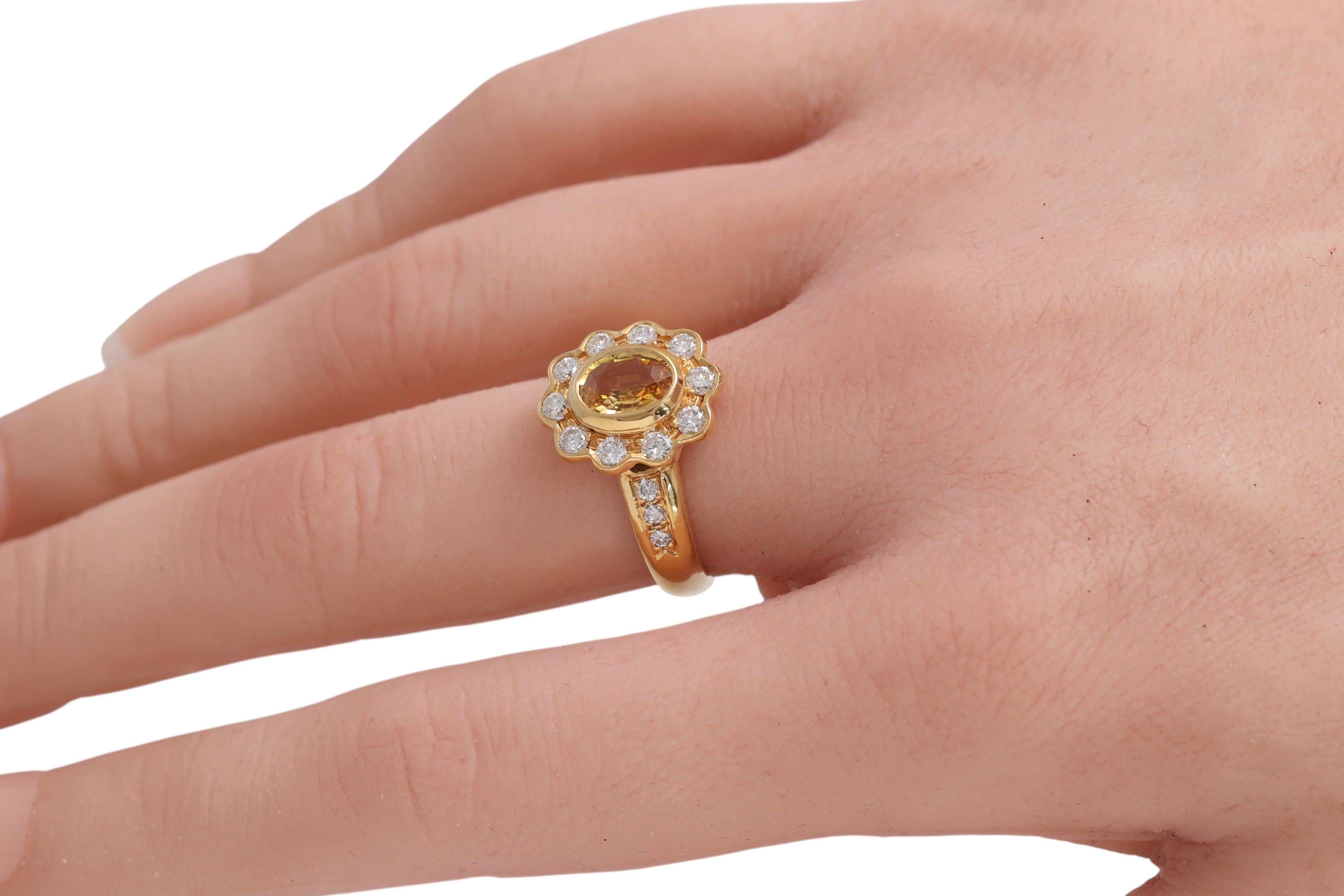 18 Kt Gelbgold, Gelber Saphir & Diamant Lady Di Ring im Angebot 1