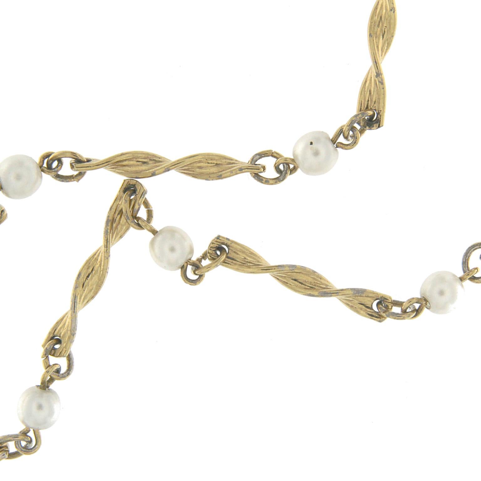 18 Karat Yellow Plated and Pearl Chain for Eyewear For Sale 1