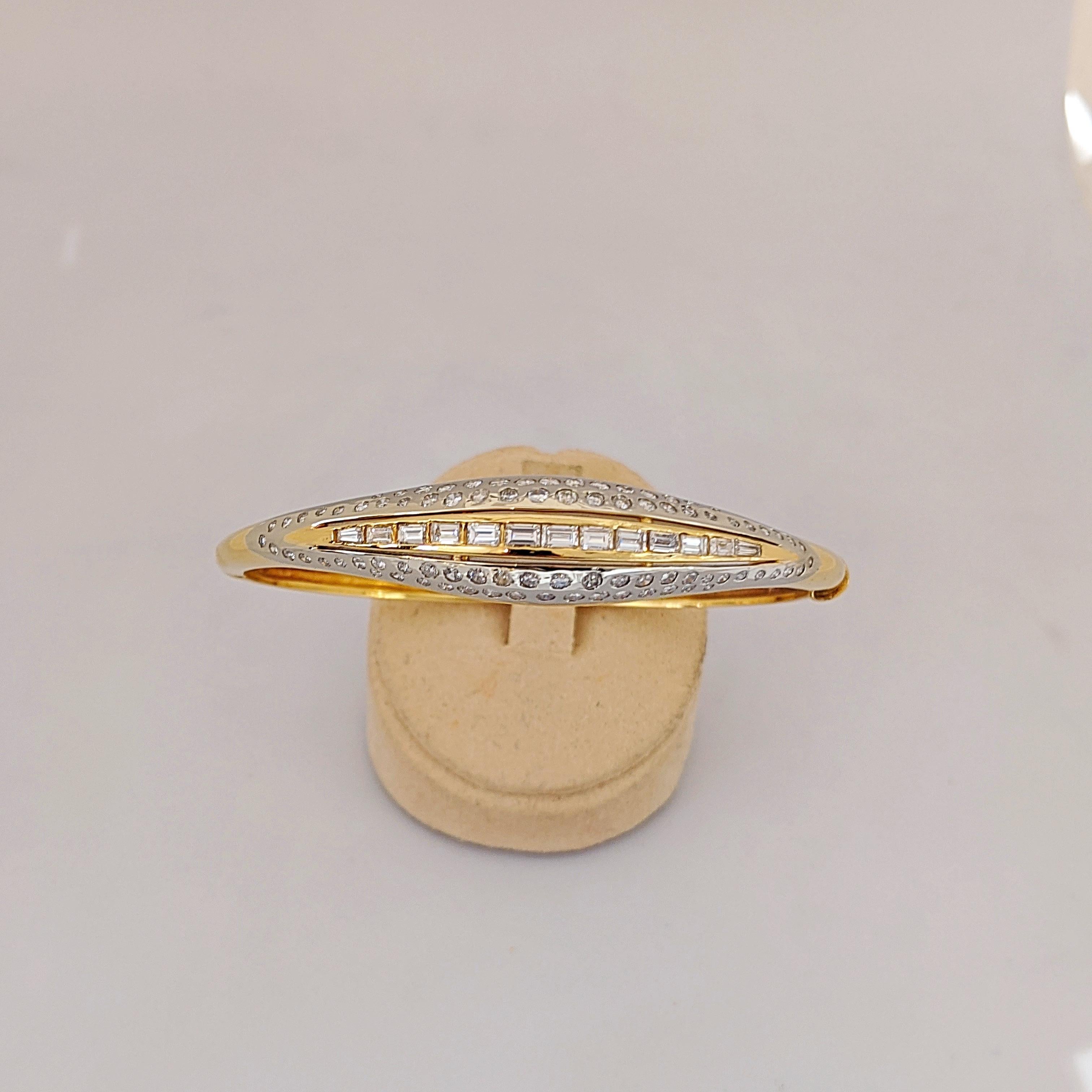 18 KT YG/WG Bangle Bracelet with 3.40 Carat Round and Baguette Diamonds For Sale 1