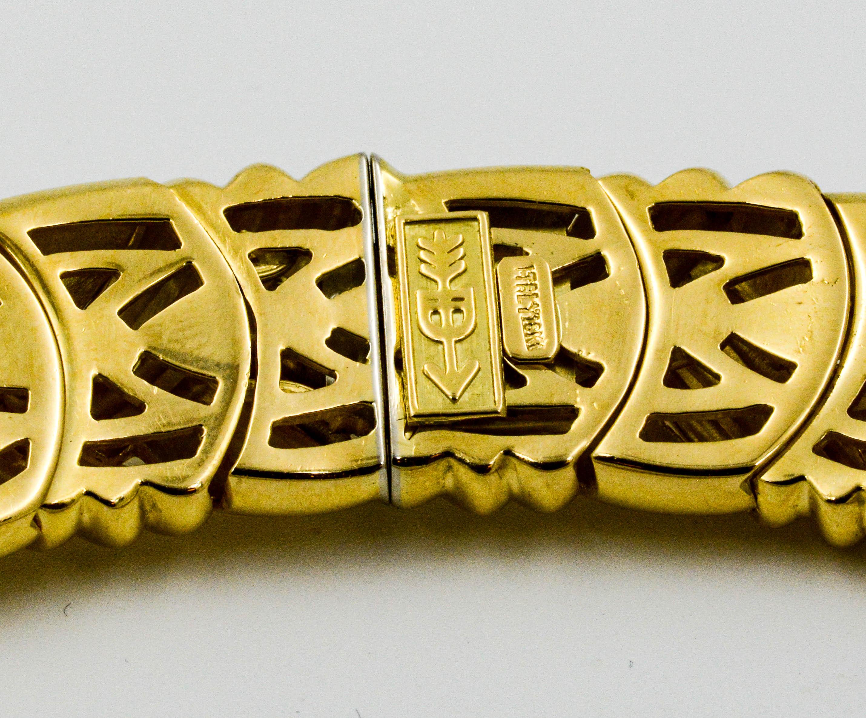 Women's 18 Karat Yellow Gold Basket Weave Collar Necklace