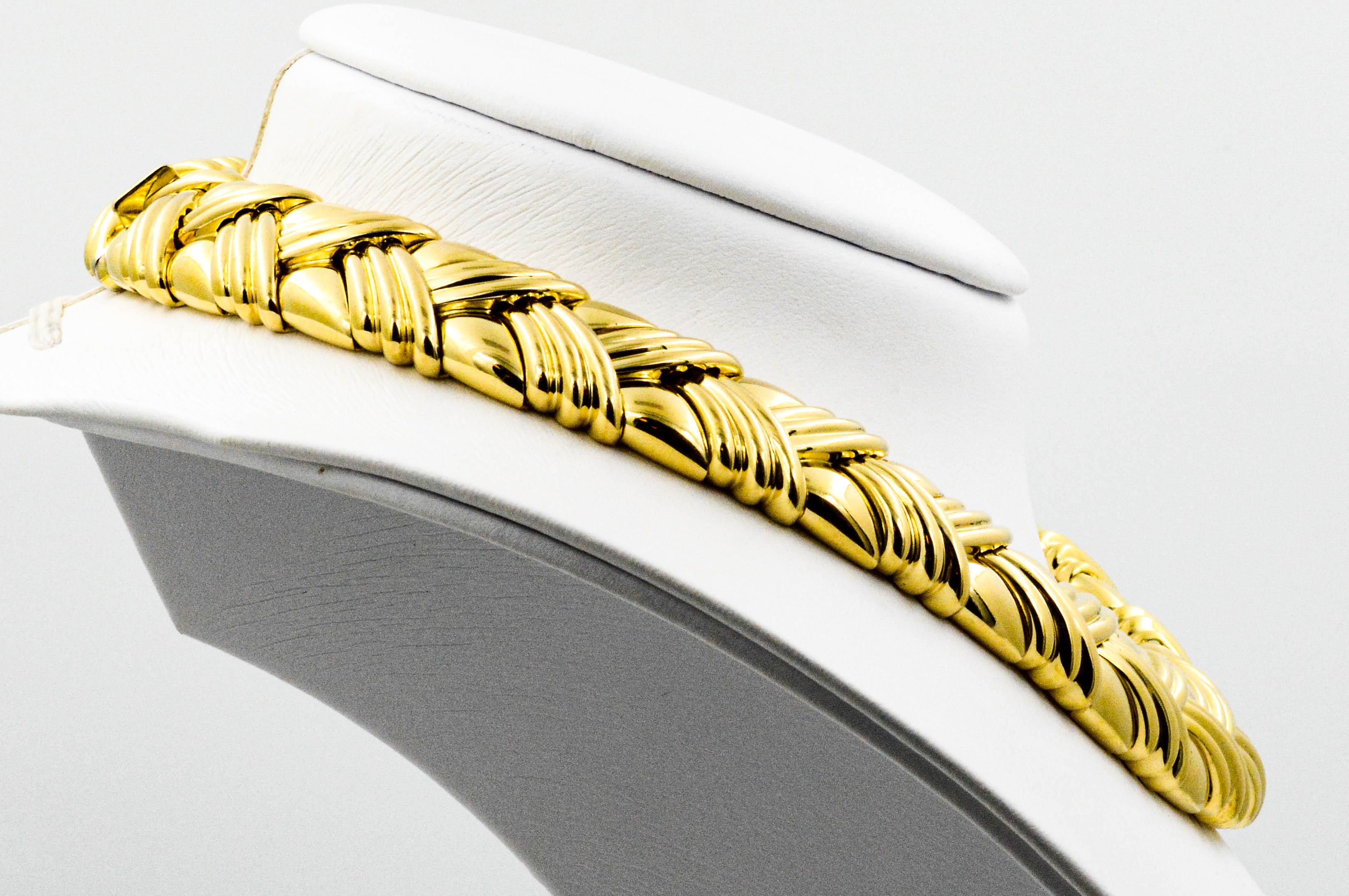 18 Karat Yellow Gold Basket Weave Collar Necklace 1
