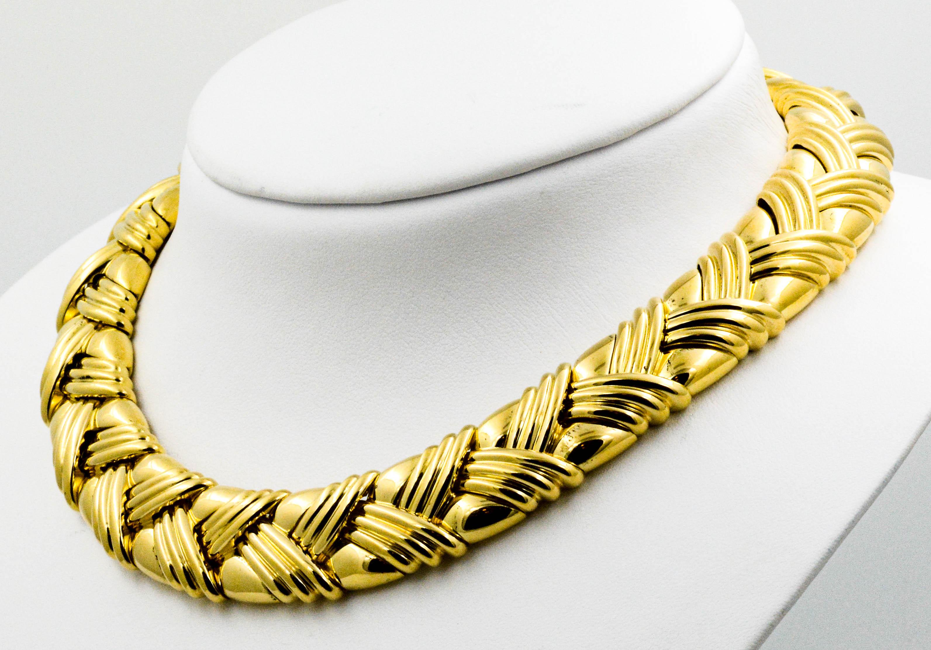18 Karat Yellow Gold Basket Weave Collar Necklace 3