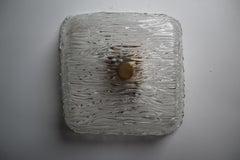 18 große Modernist texturiert Eis Glas Flush Mounts oder Wandleuchten mit Messing