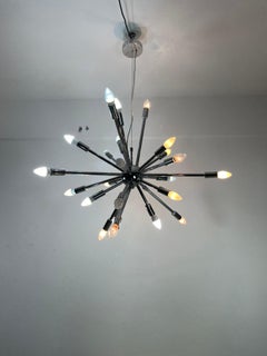 18-Light Sputnik Model Chandelier In The Style Of Oscar Torlasco